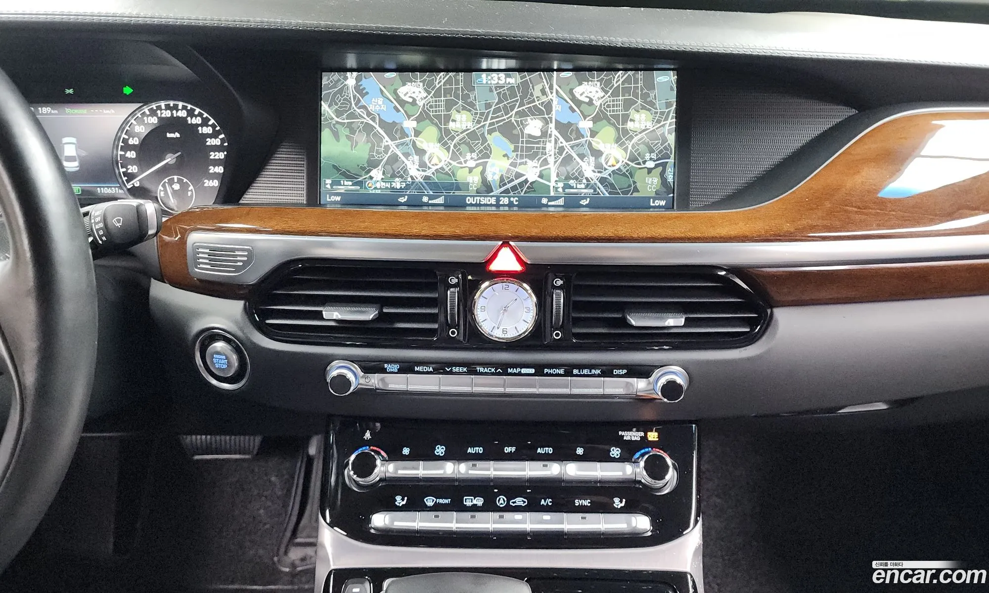 Genesis EQ900 2016 — 13