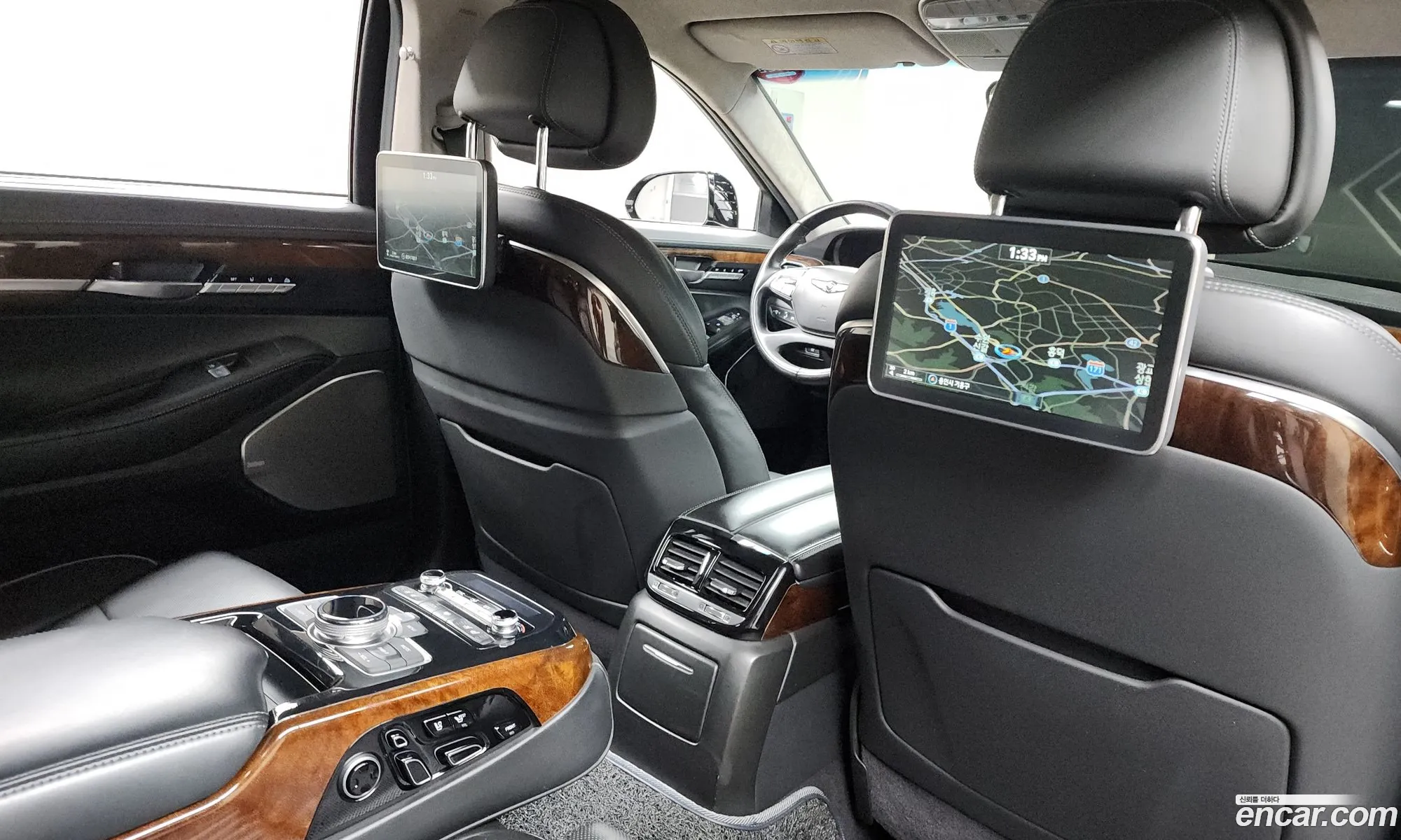 Genesis EQ900 2016 — 6