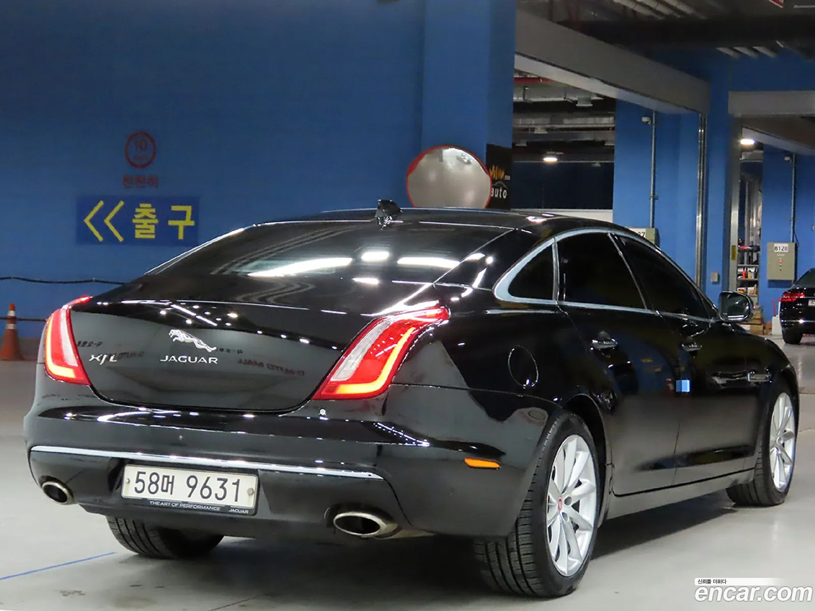 Jaguar XJ 2016 — 4