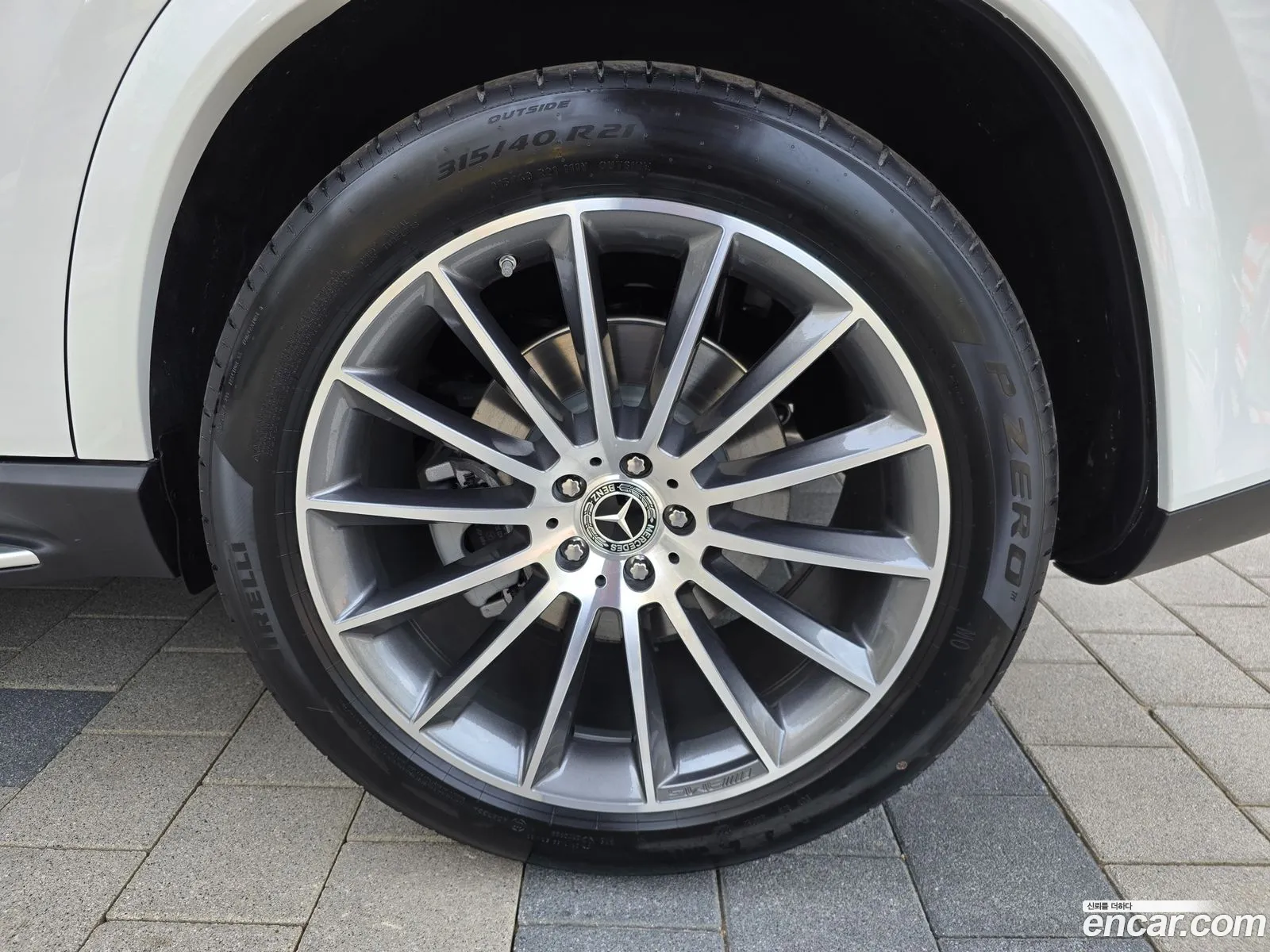 Mercedes-Benz GLE-Class W167 2025 — 9