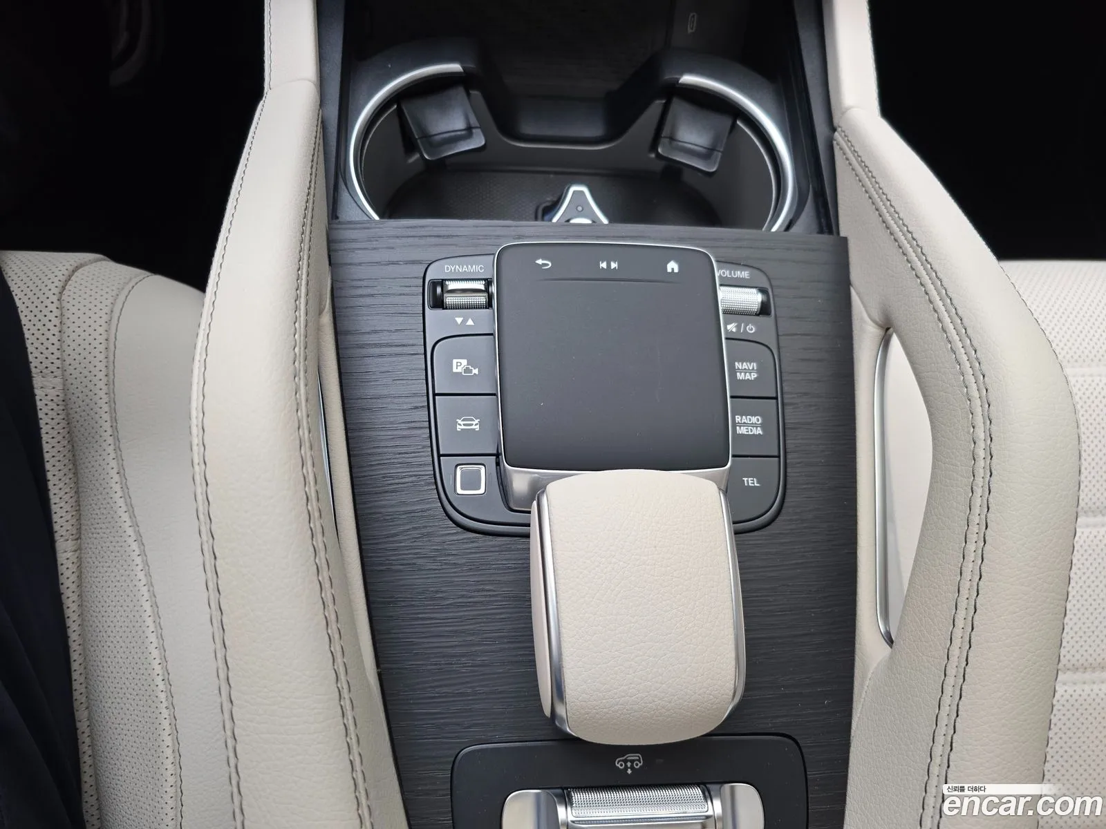 Mercedes-Benz GLE-Class W167 2025 — 16