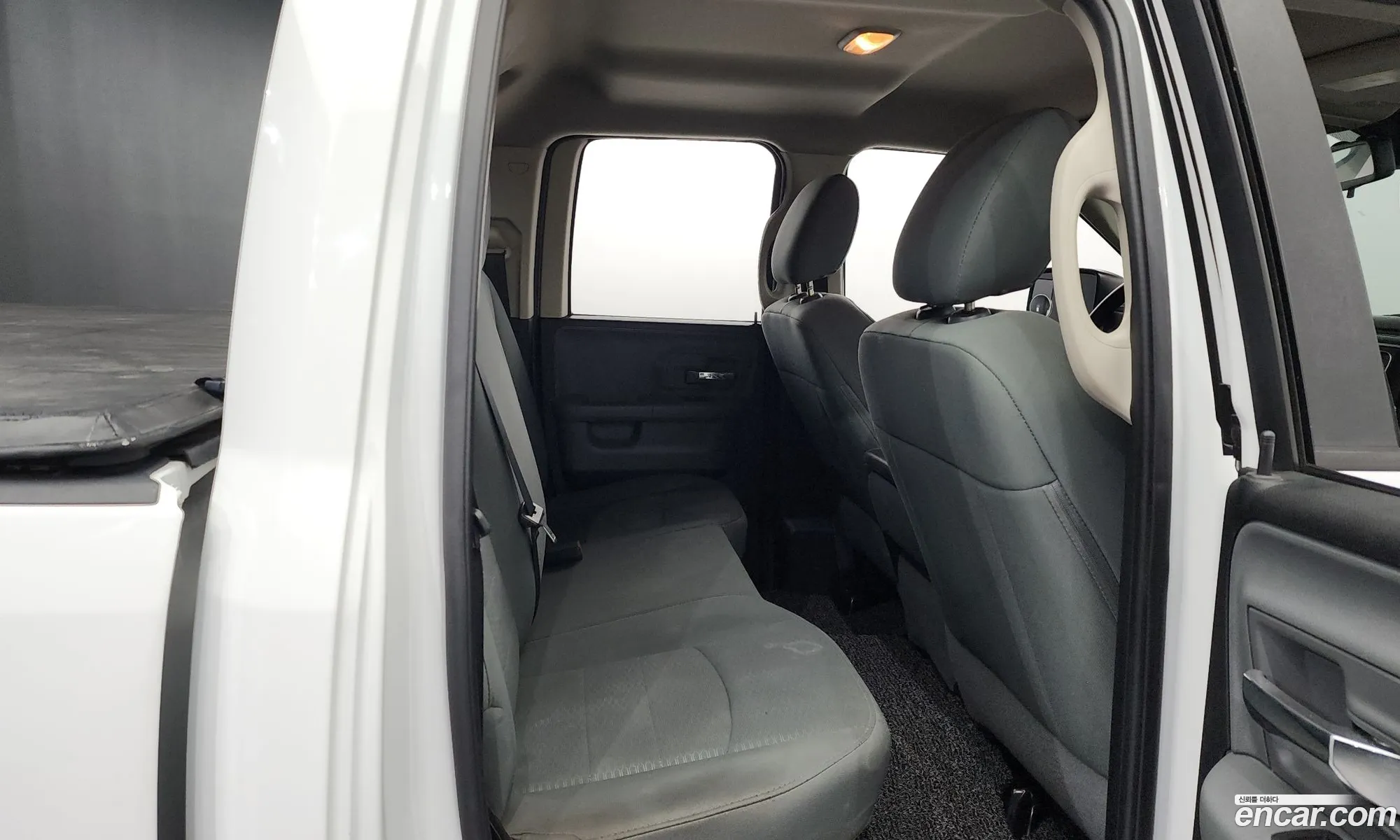 Dodge Ram Pickup 2015 1C6RR7GG8FS511582 — 6
