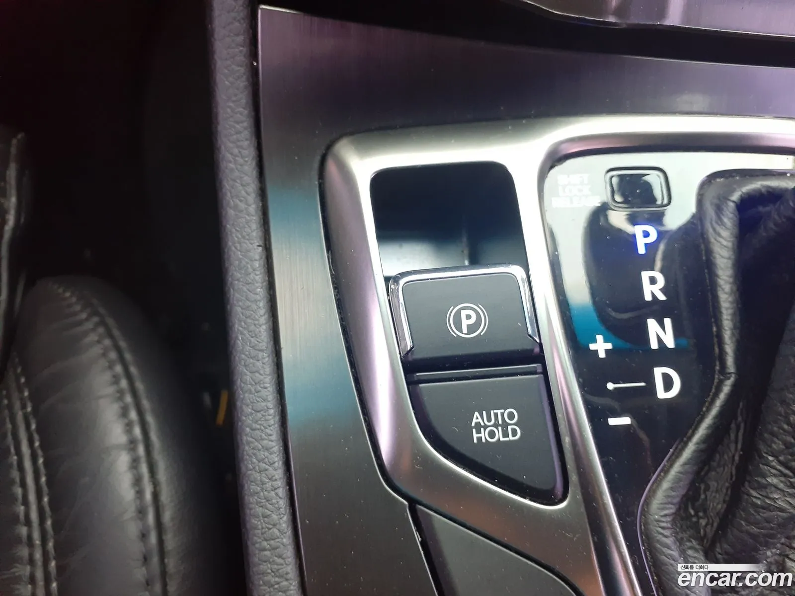 Hyundai Grandeur HG Hybrid 2014 — 19