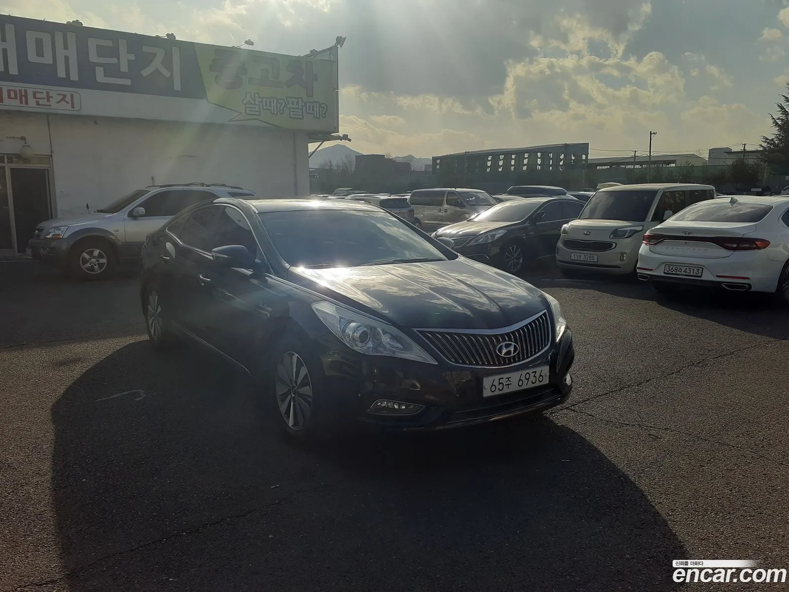 Hyundai Grandeur HG Hybrid 2014 — 6