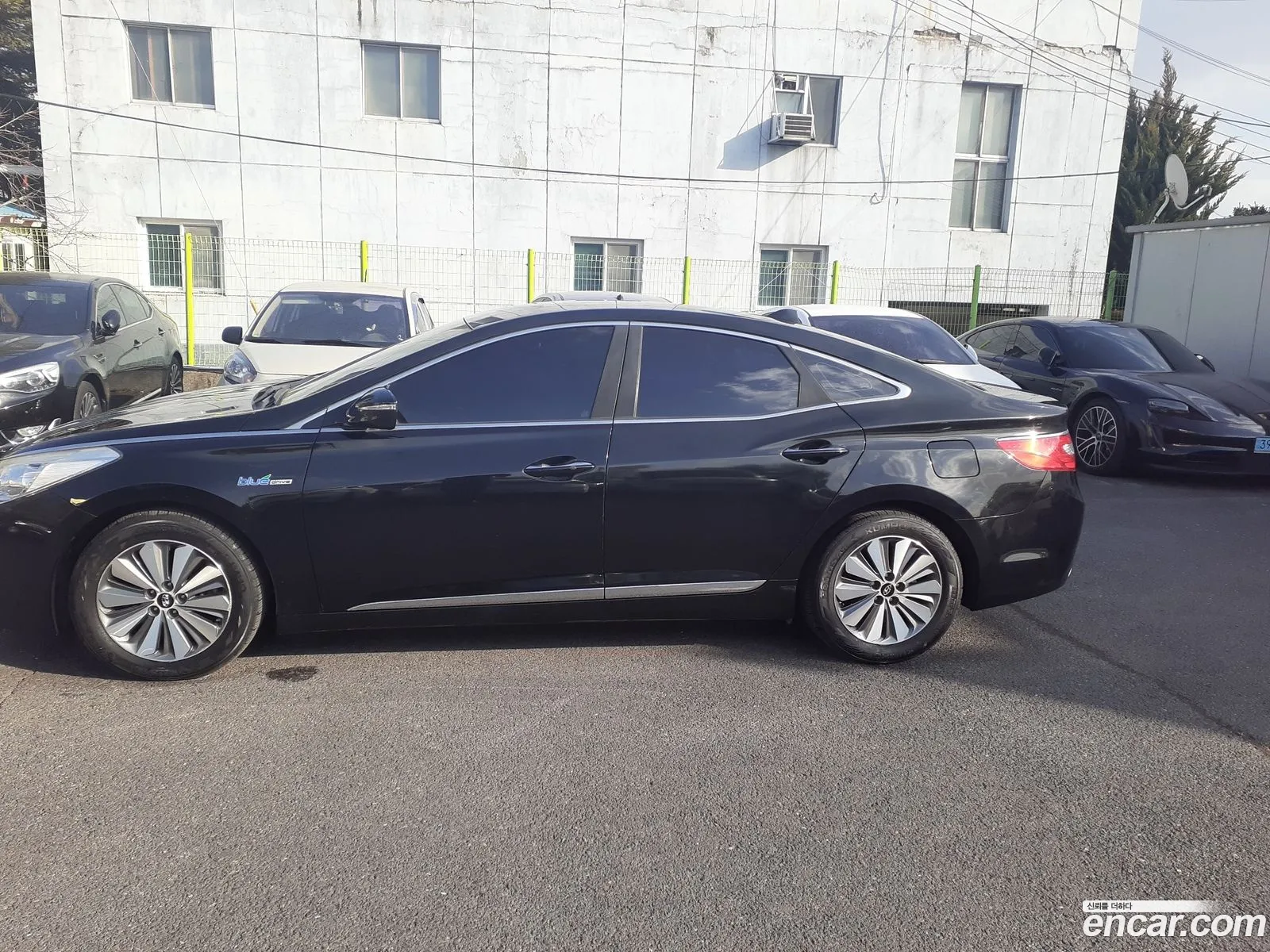 Hyundai Grandeur HG Hybrid 2014 — 18