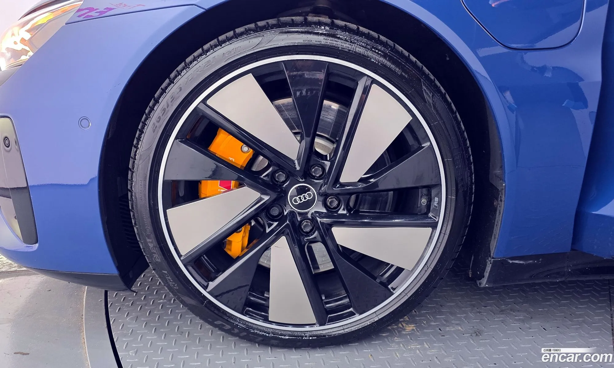 Audi e-tron GT 2022 — 13