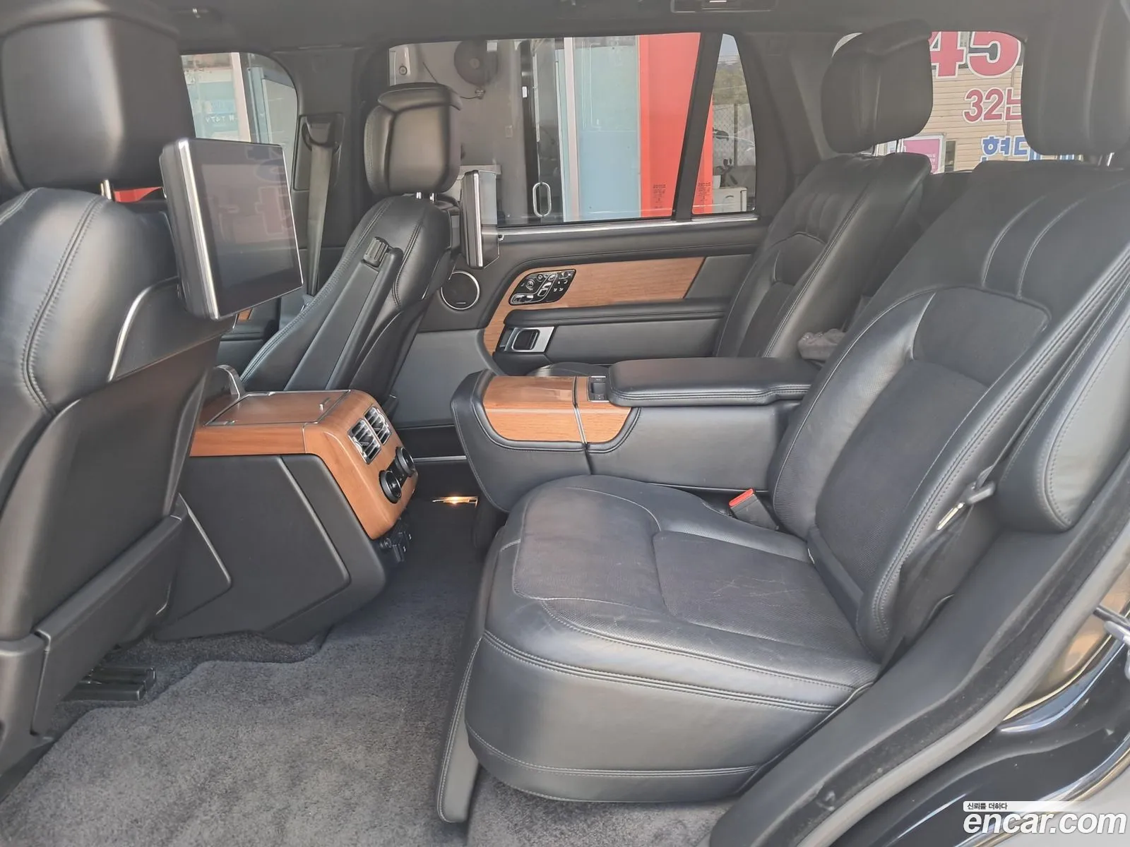 Land Rover Range Rover 2019 — 8