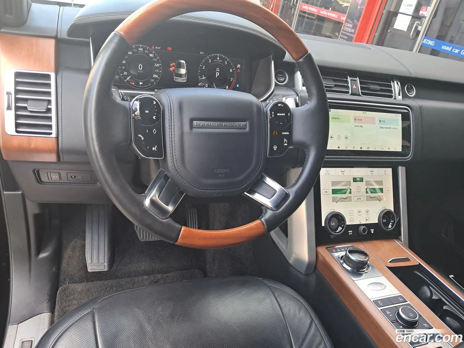 Land Rover Range Rover 2019 — 2