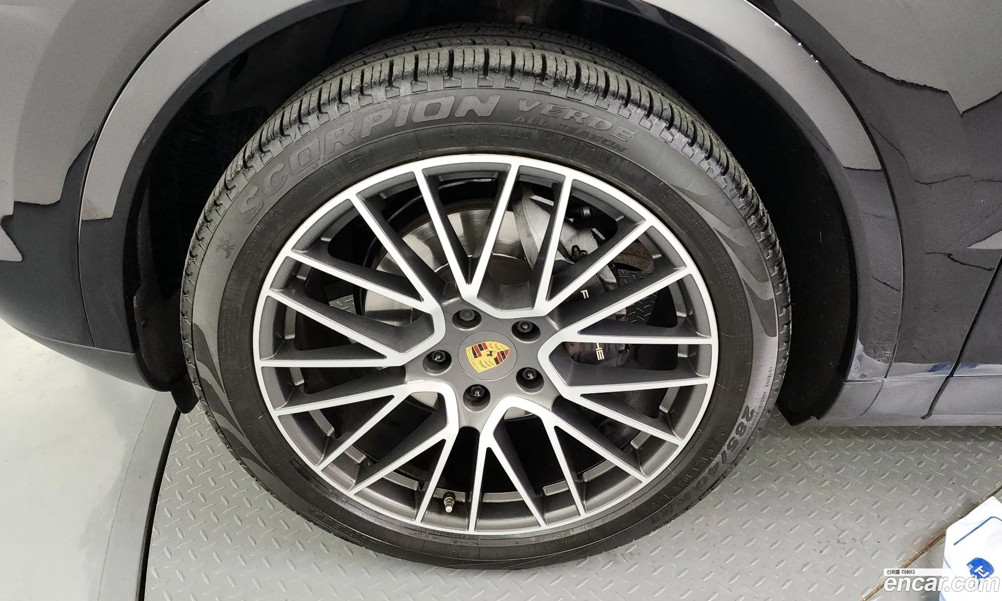 Porsche Cayenne 2019 WP1AA29Y0KDA23794 — 10
