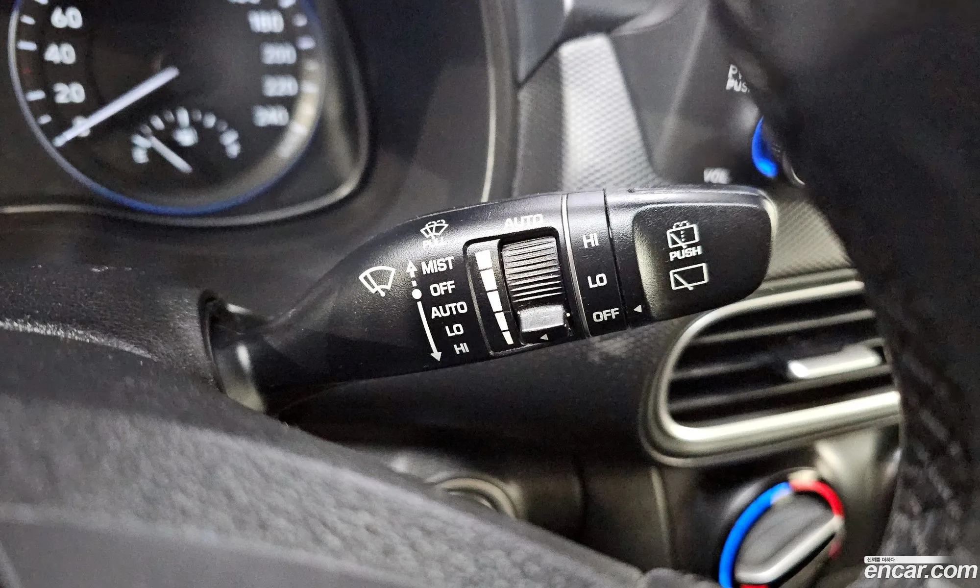 Hyundai Kona 2017 — 7
