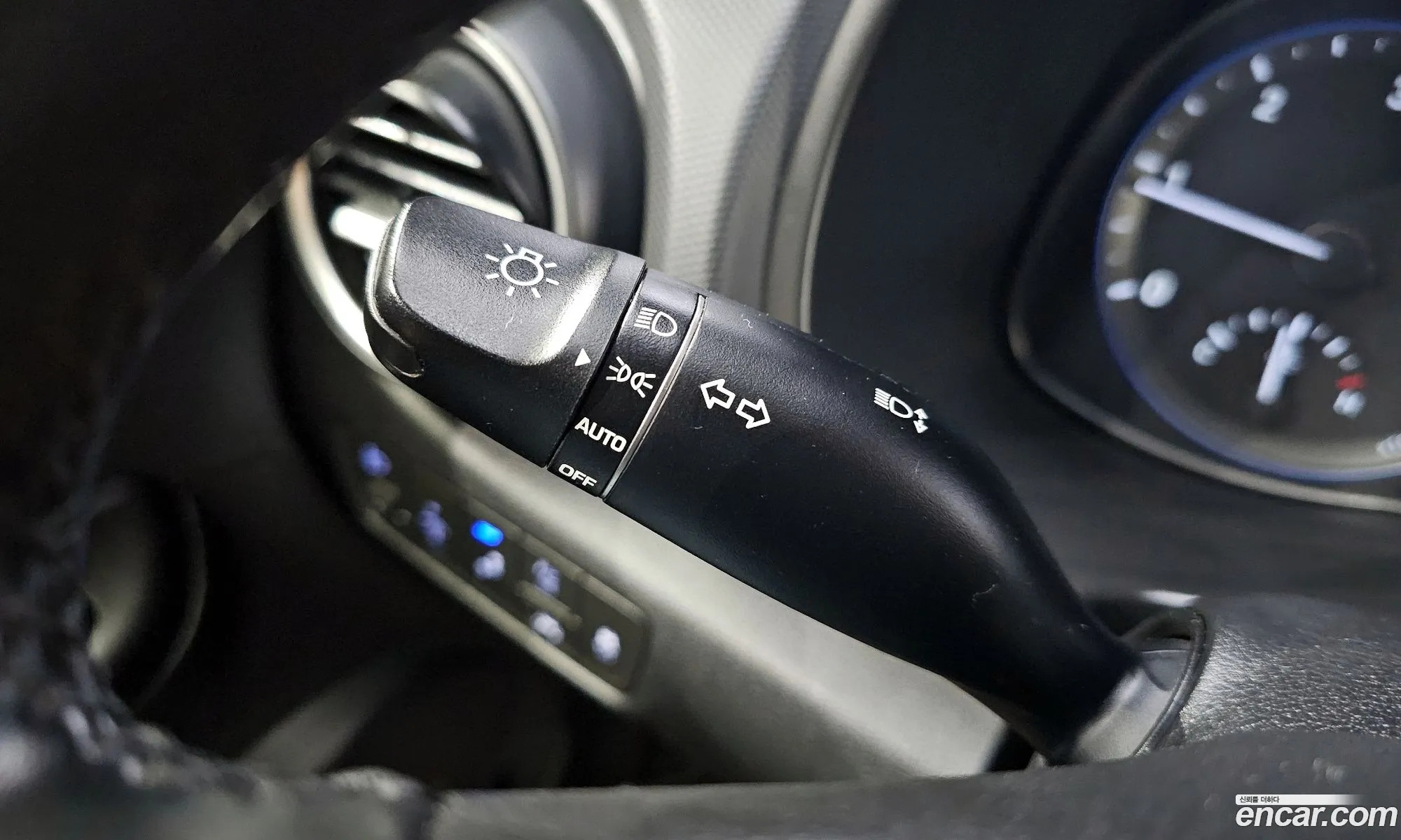 Hyundai Kona 2017 — 10