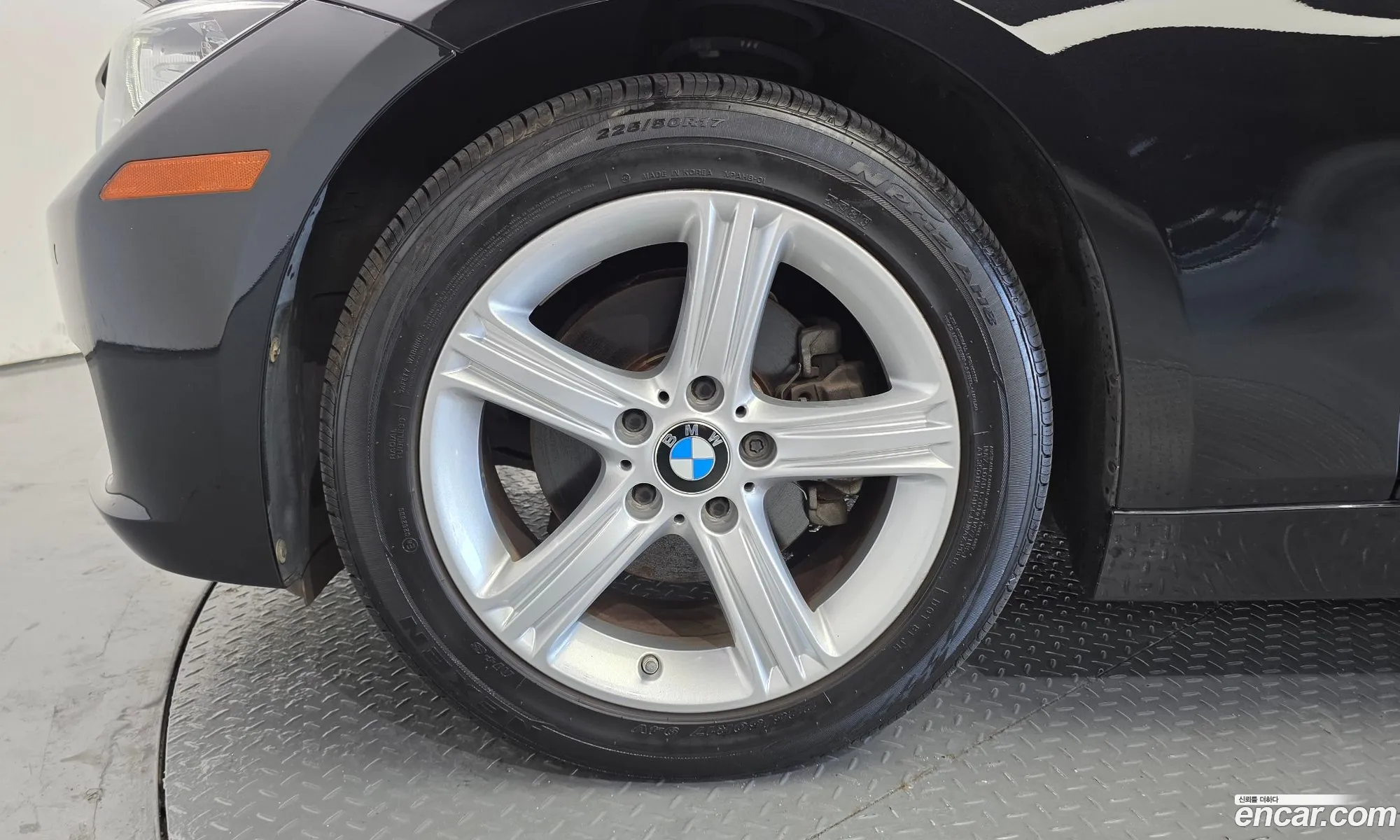 BMW 3 Series 2015 — 12