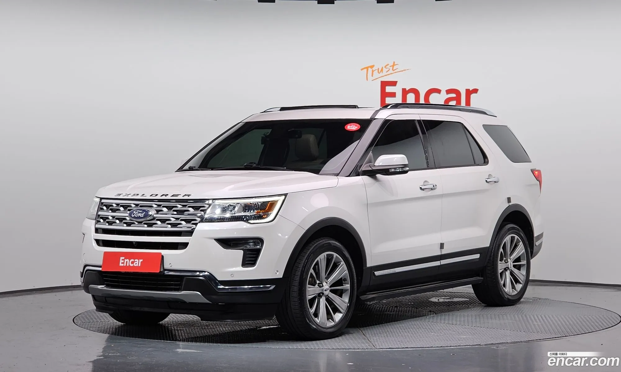 Ford Explorer 2018 — 17