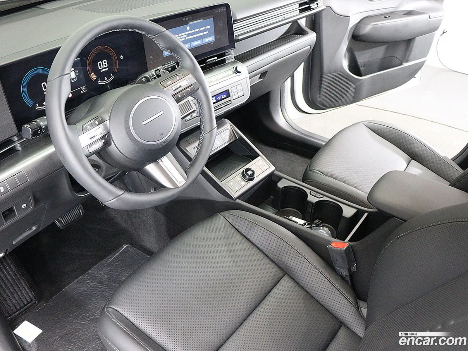 Hyundai Kona 2025 — 17