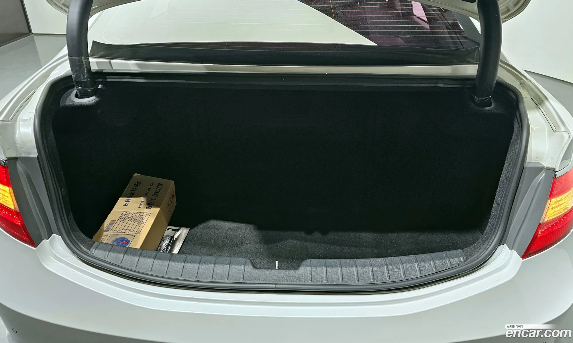 Hyundai Grandeur HG 2014 — 2