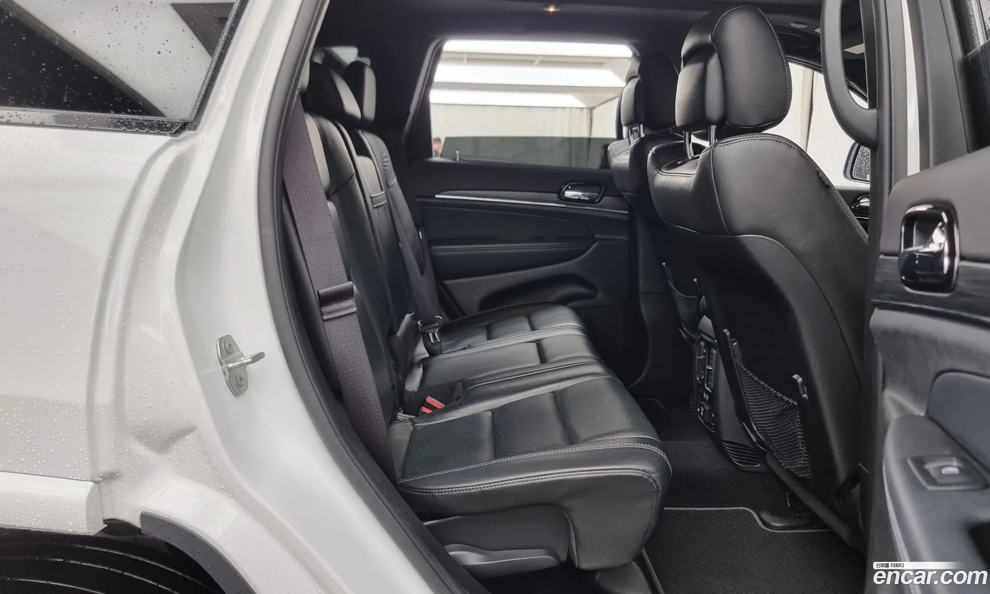 Jeep Grand Cherokee 2021 — 2