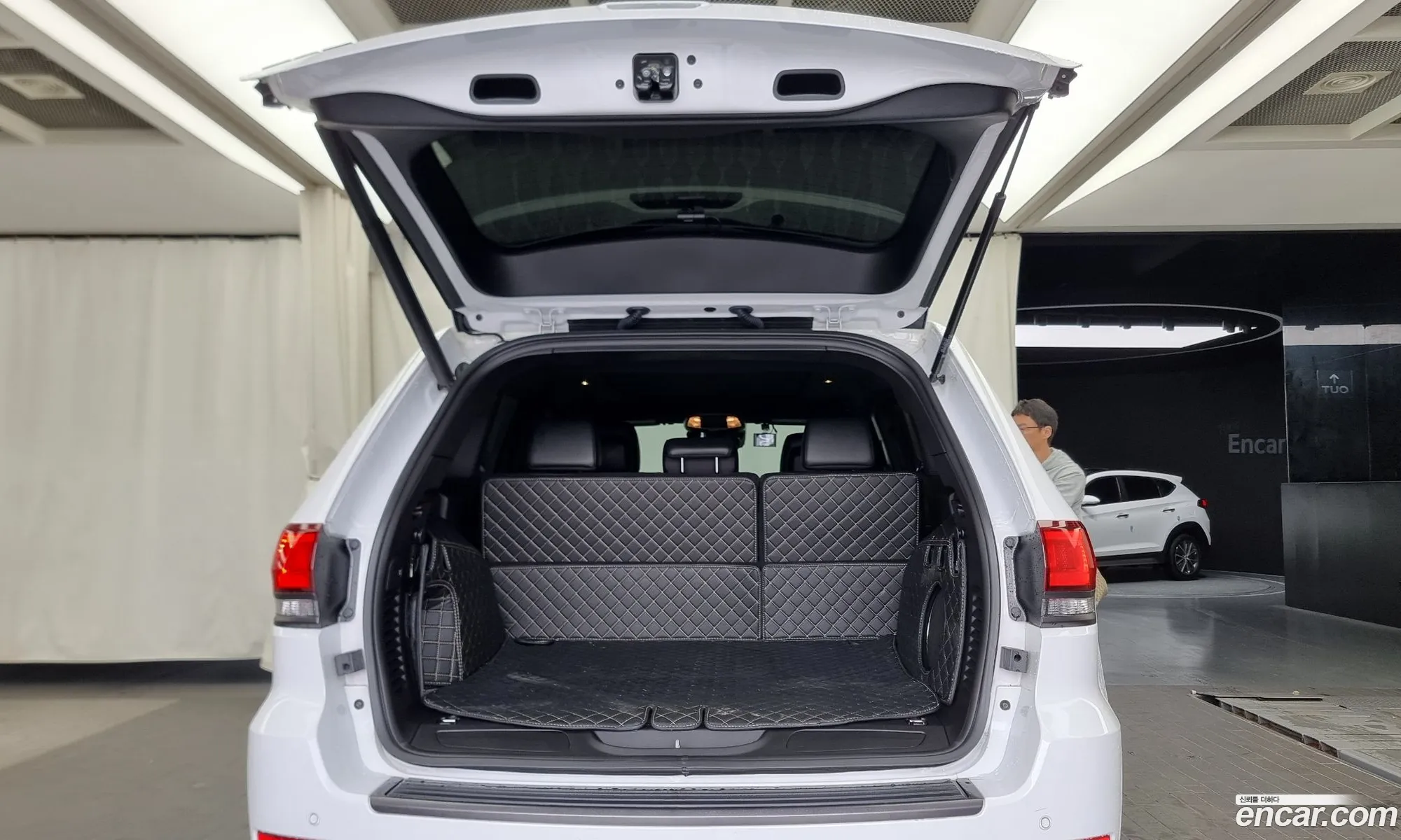 Jeep Grand Cherokee 2021 — 9