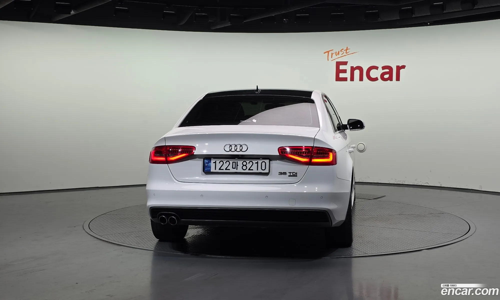 Audi A4 2014 11111111111111111 — 14