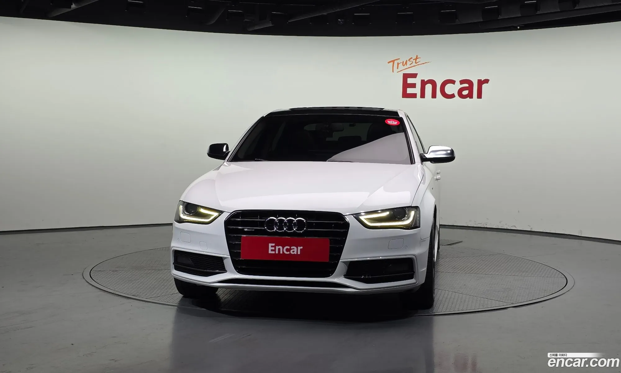 Audi A4 2014 11111111111111111 — 11