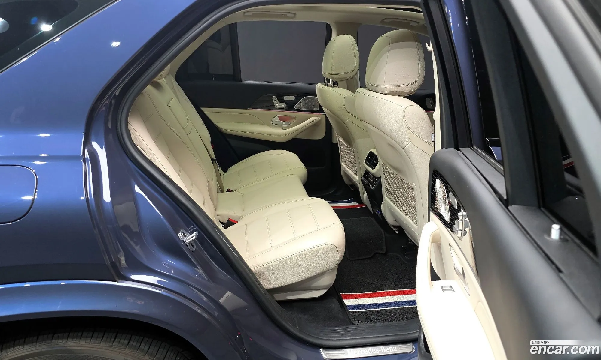 Mercedes-Benz GLE-Class W167 2023 — 18