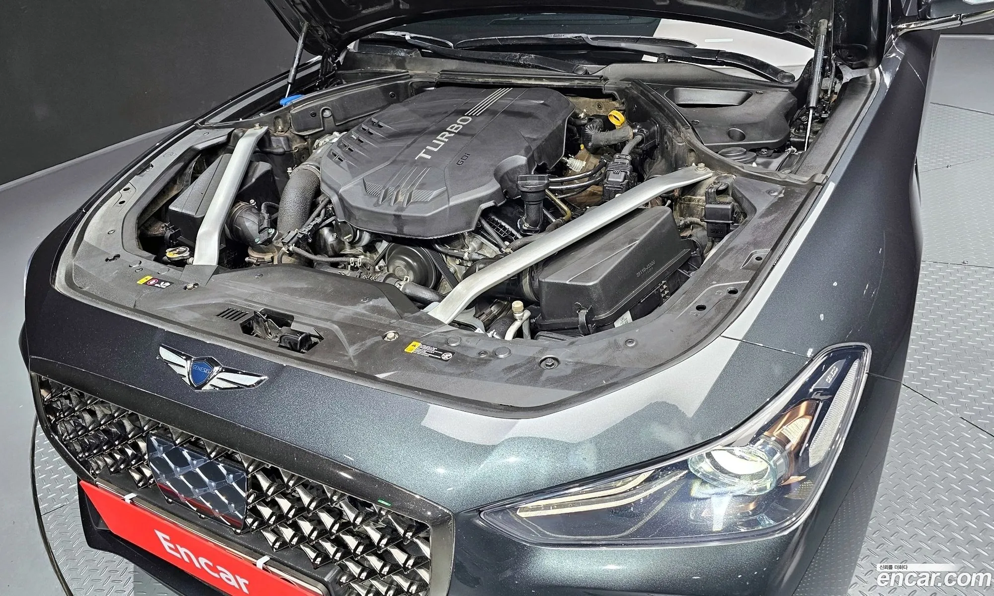 Genesis G70 2018 — 18