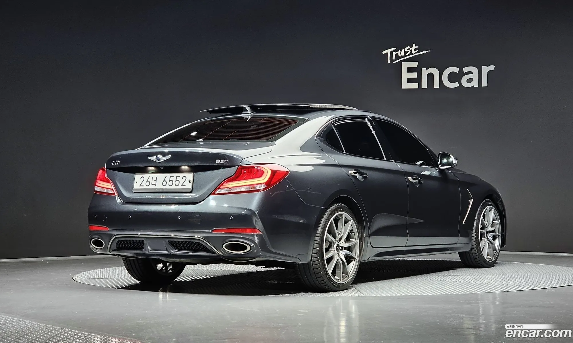 Genesis G70 2018 — 9
