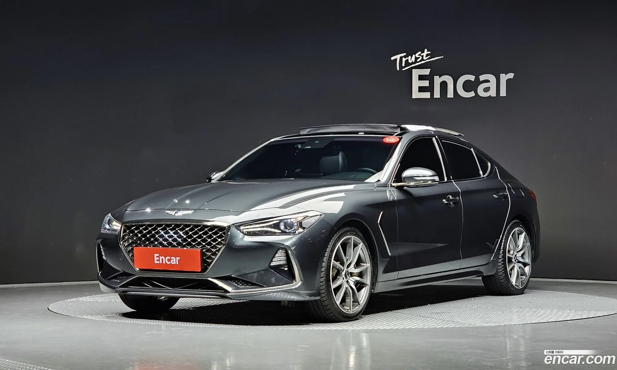 Genesis G70 2018 — 10