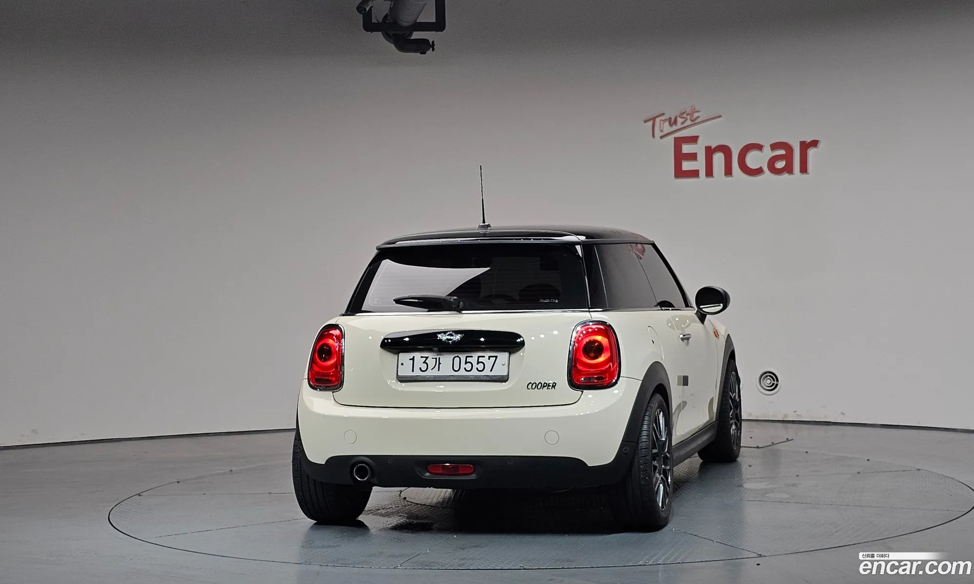 Mini Cooper 2016 WMWXP5104G2A92721 — 16