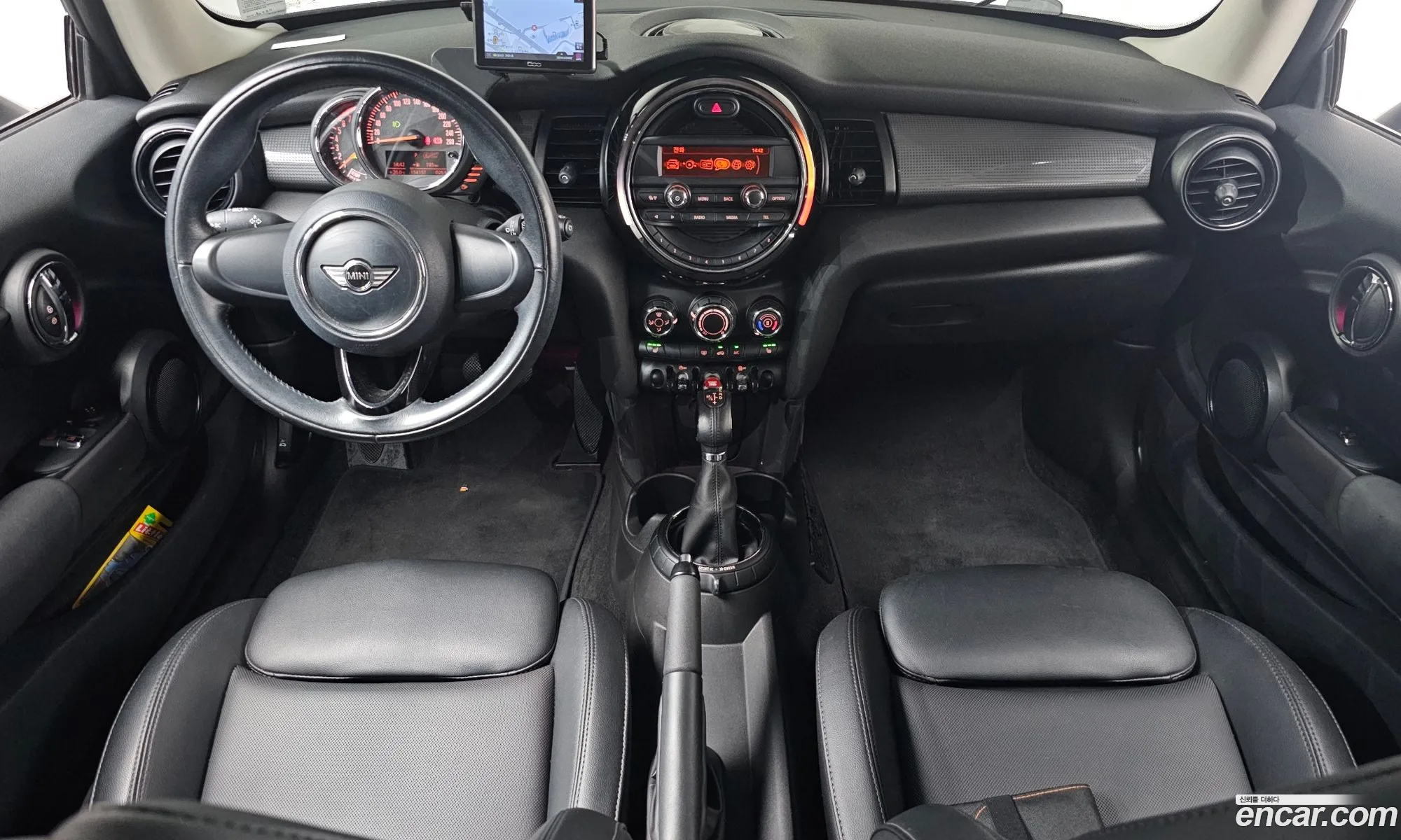 Mini Cooper 2016 WMWXP5104G2A92721 — 15