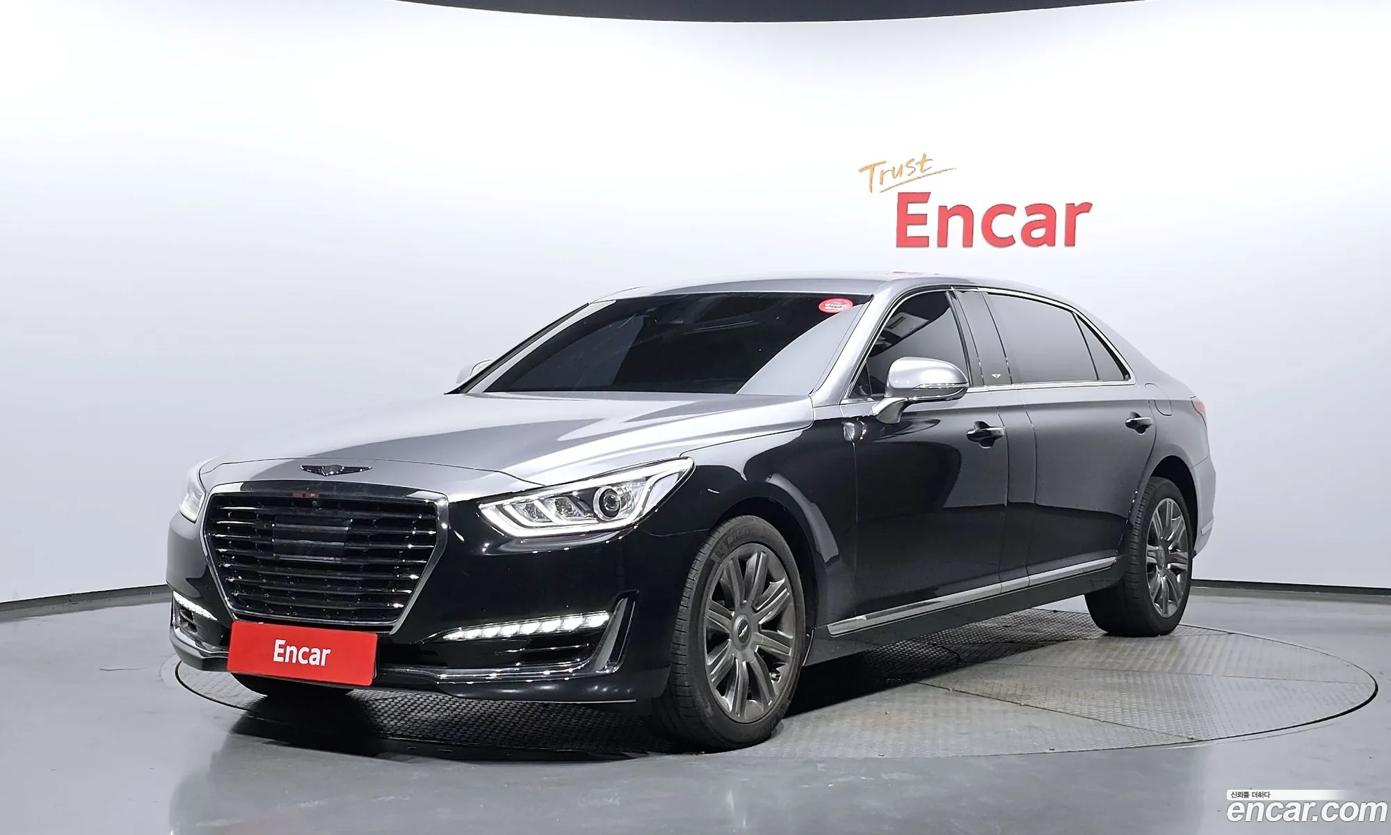 Genesis EQ900 2016 — 8