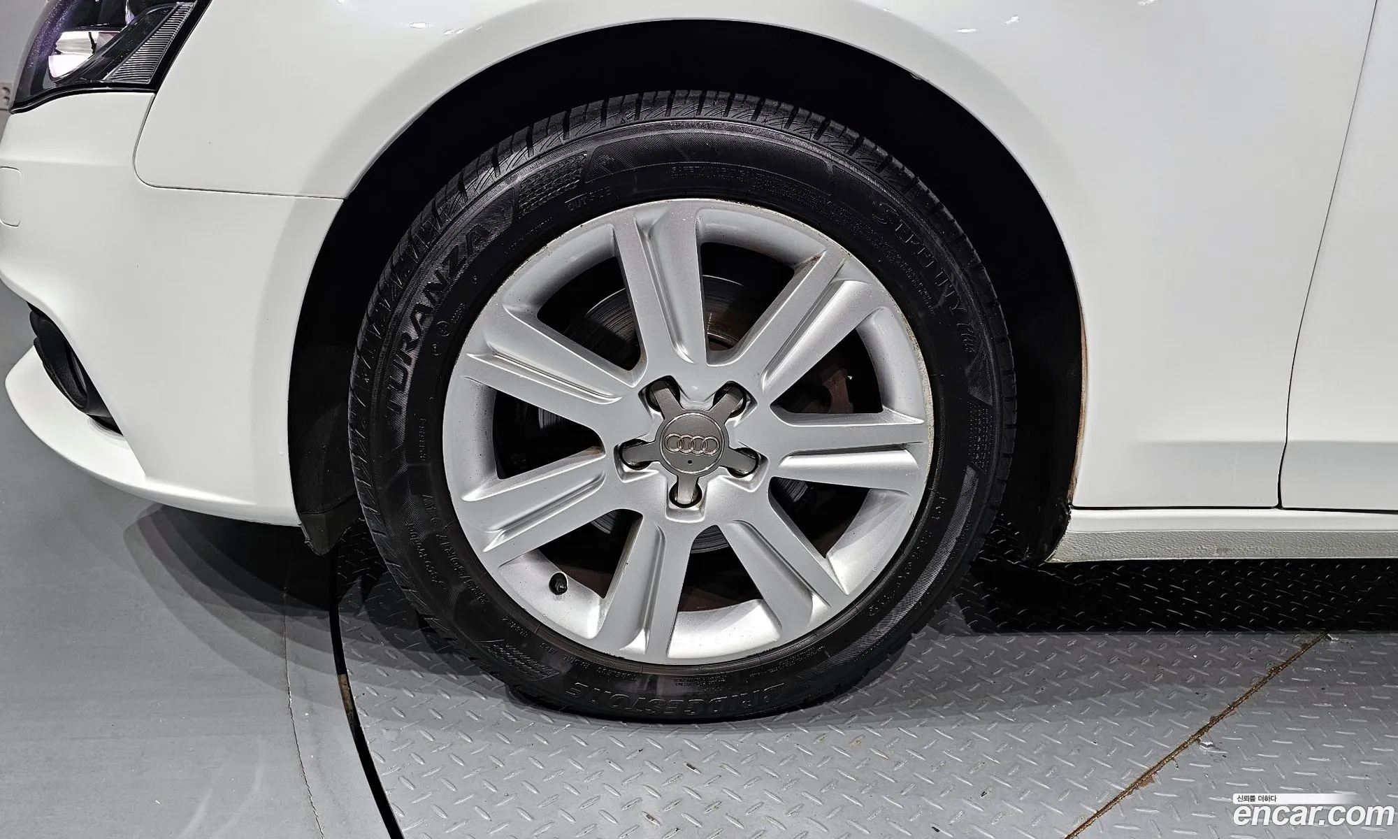 Audi A4 2011 WAUZZZ8K4BN050264 — 19
