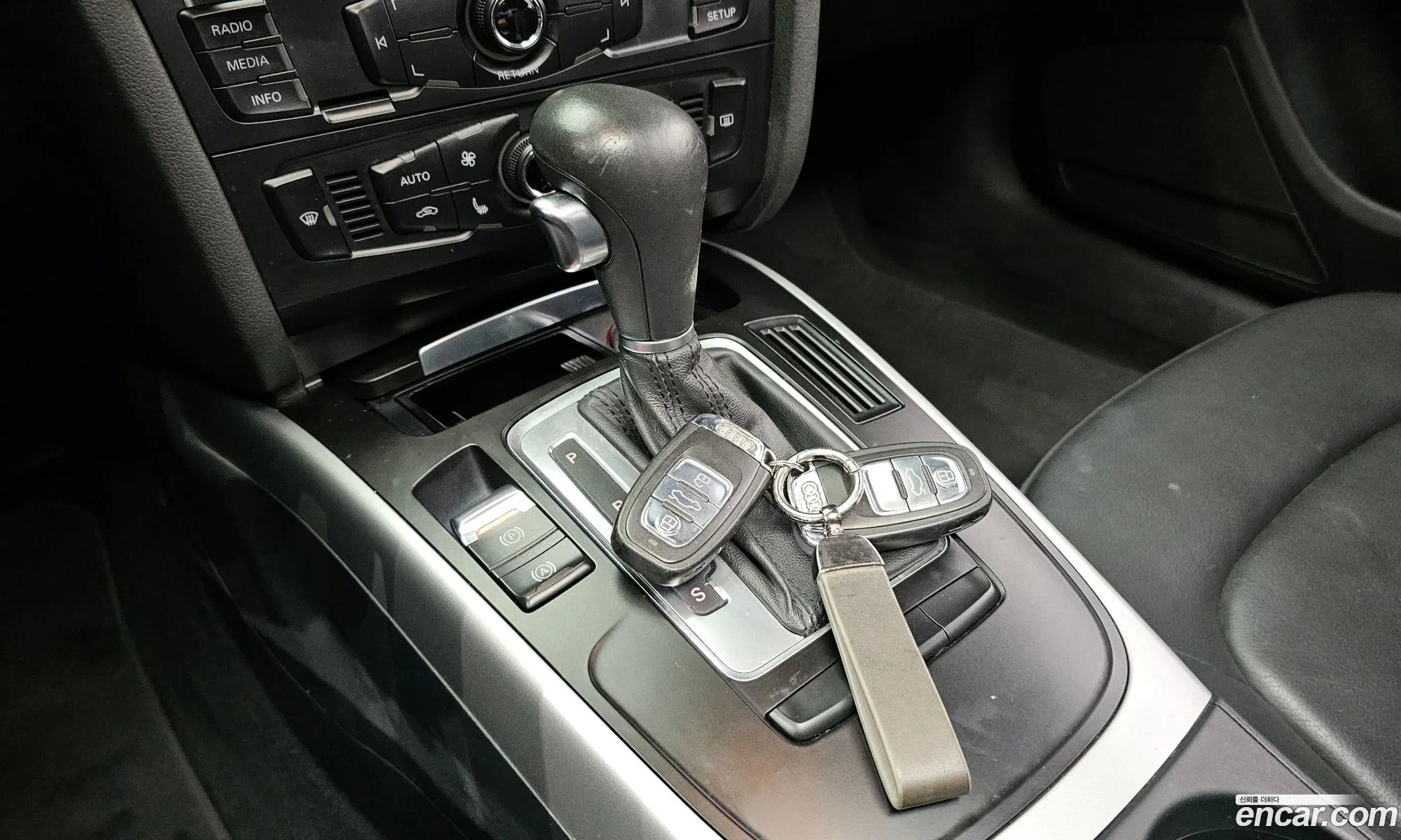 Audi A4 2011 WAUZZZ8K4BN050264 — 3