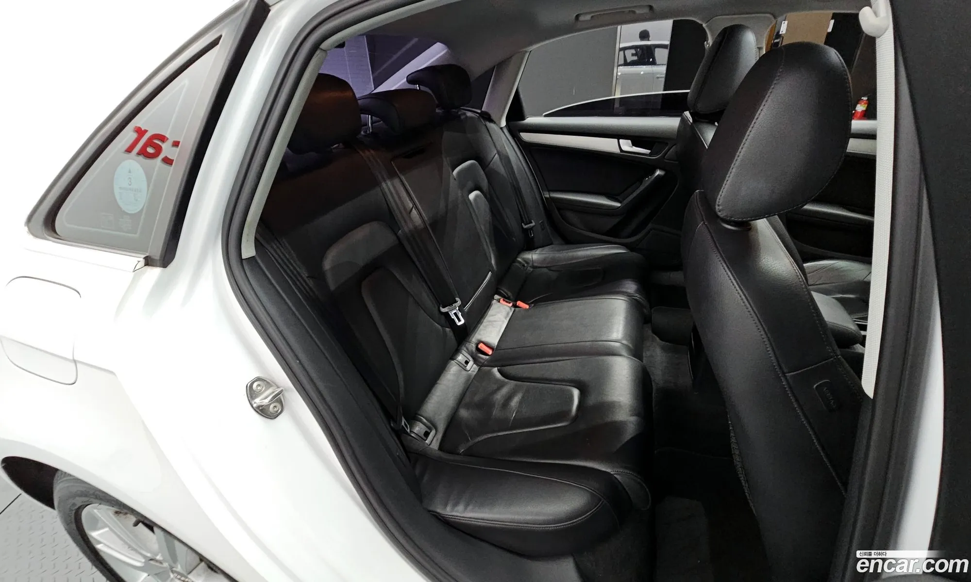 Audi A4 2011 WAUZZZ8K4BN050264 — 9