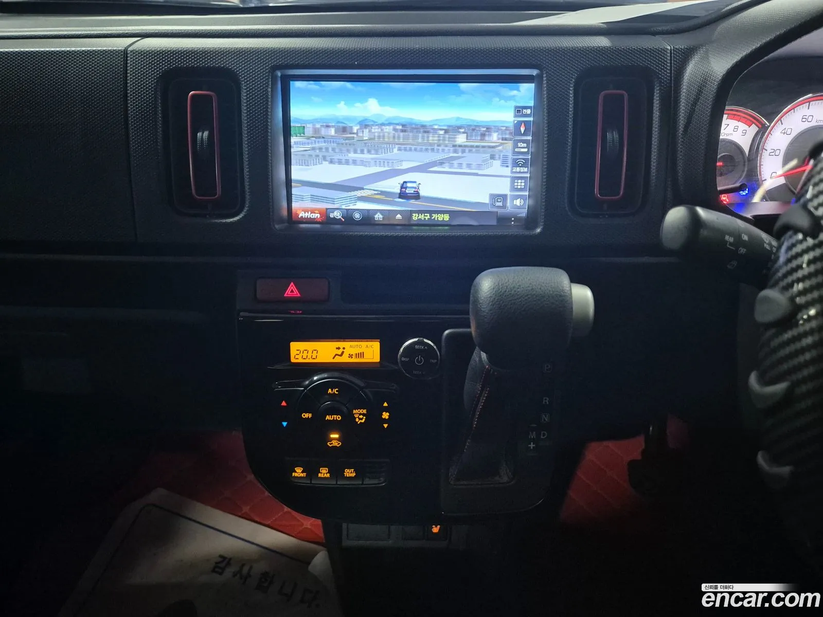 Suzuki Alto 2015 — 12