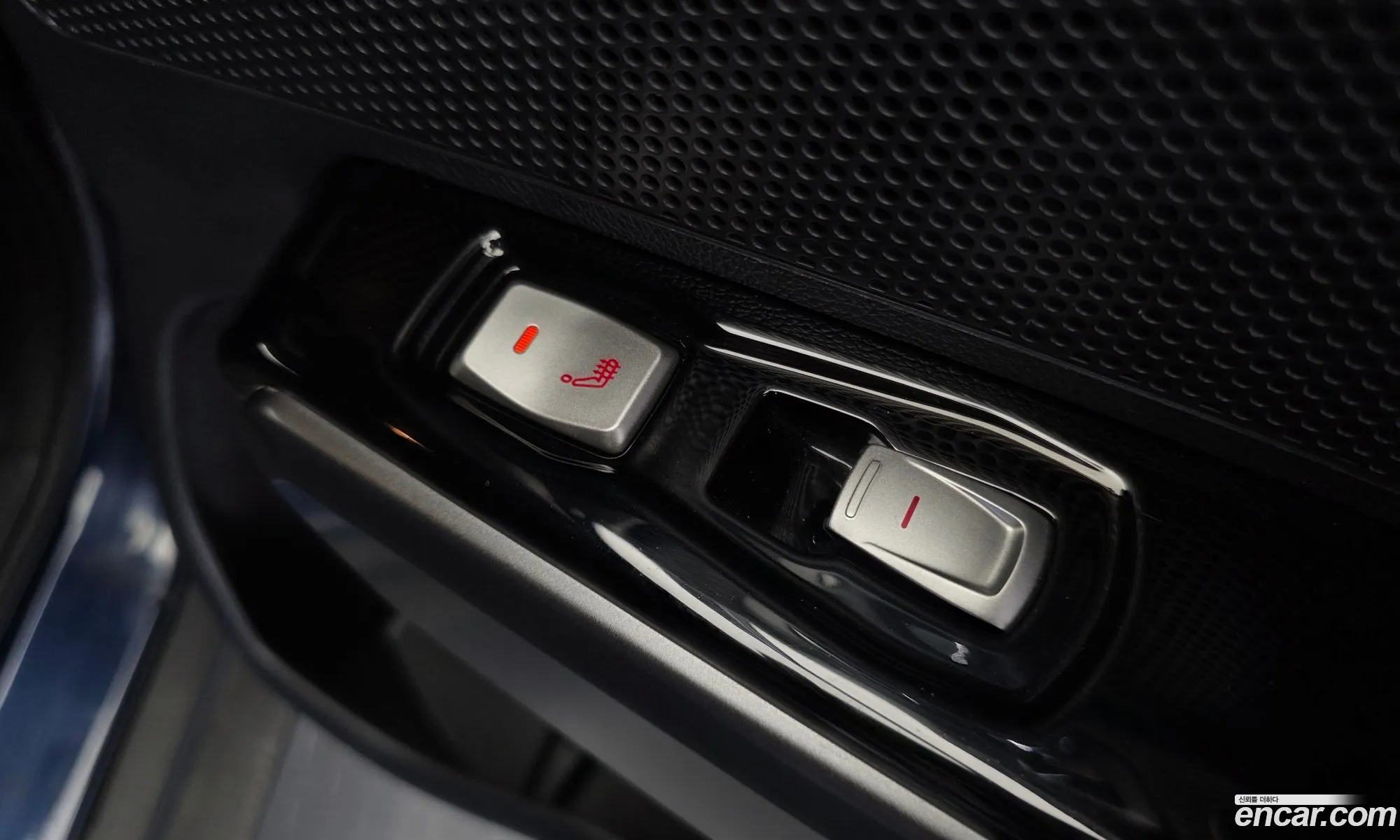 KG Mobility (SsangYong) Tivoli 2017 — 17