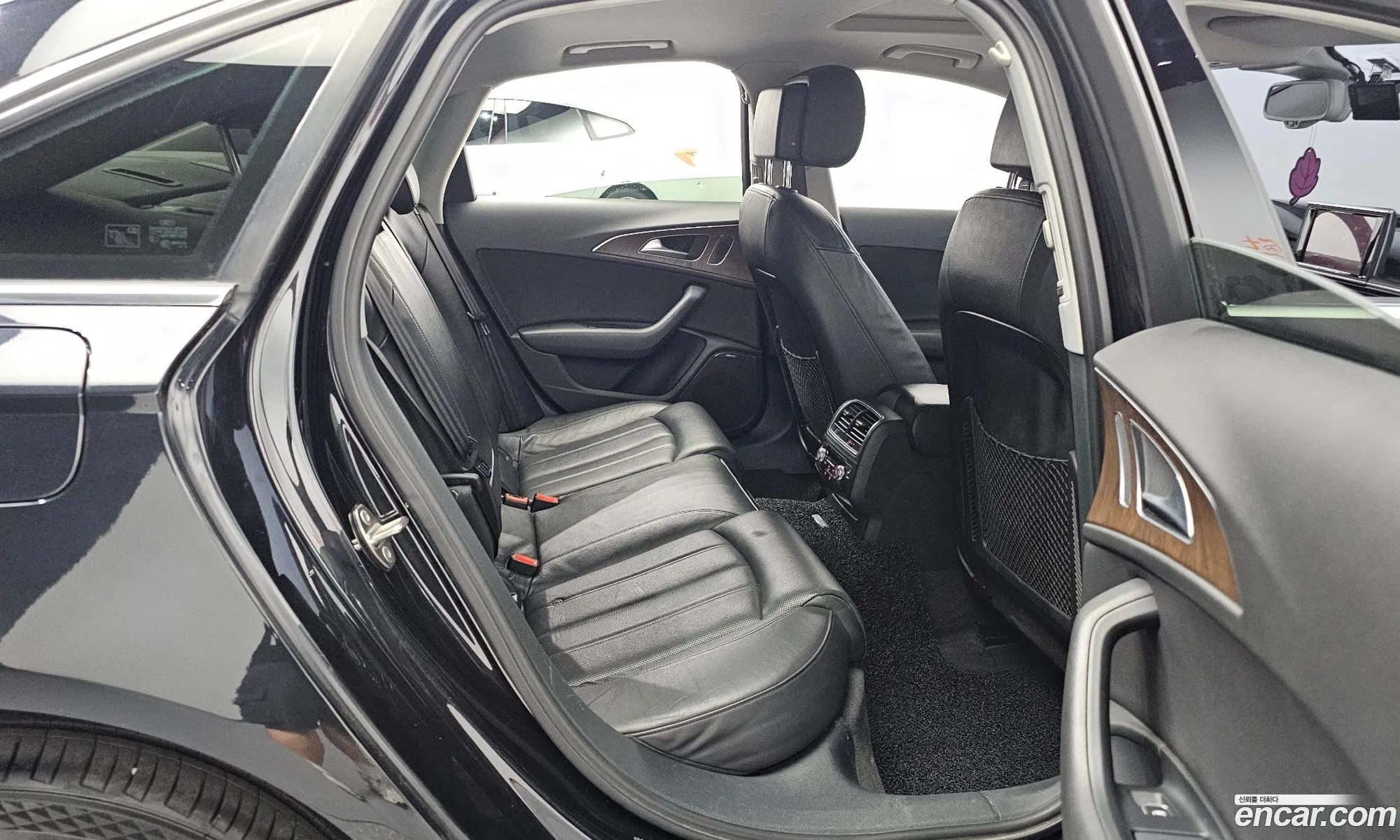 Audi A6 2012 WAUZZZ4G1CN177329 — 2