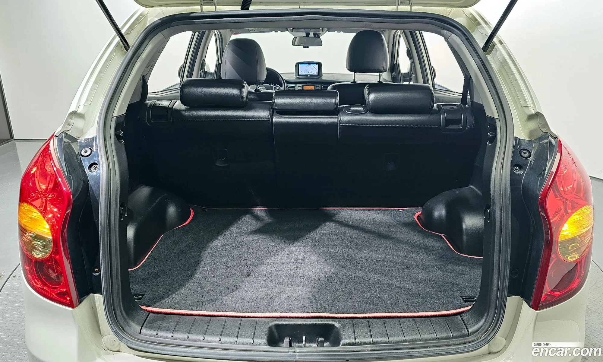 KG Mobility (SsangYong) Korando C 2012 — 6