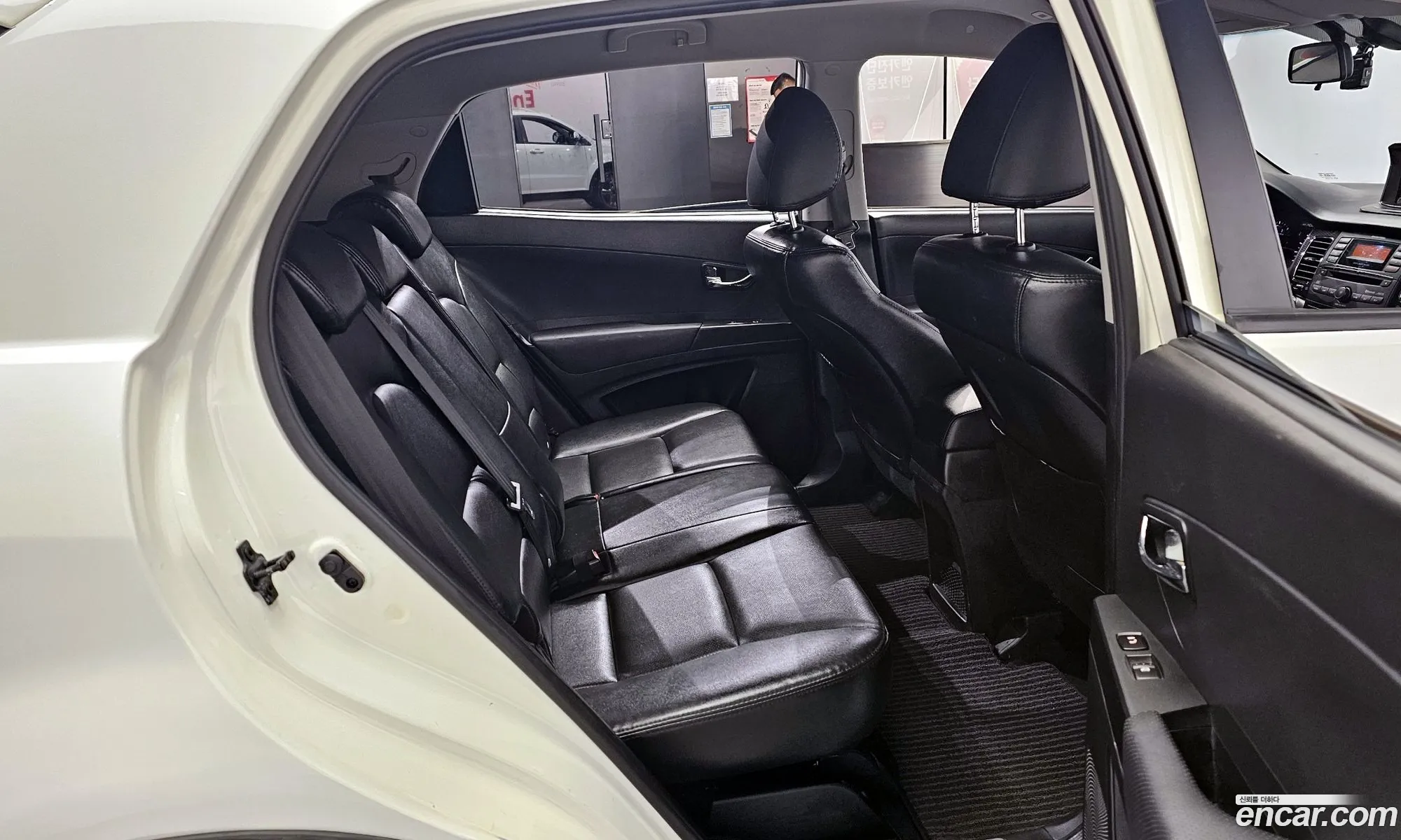 KG Mobility (SsangYong) Korando C 2012 — 12