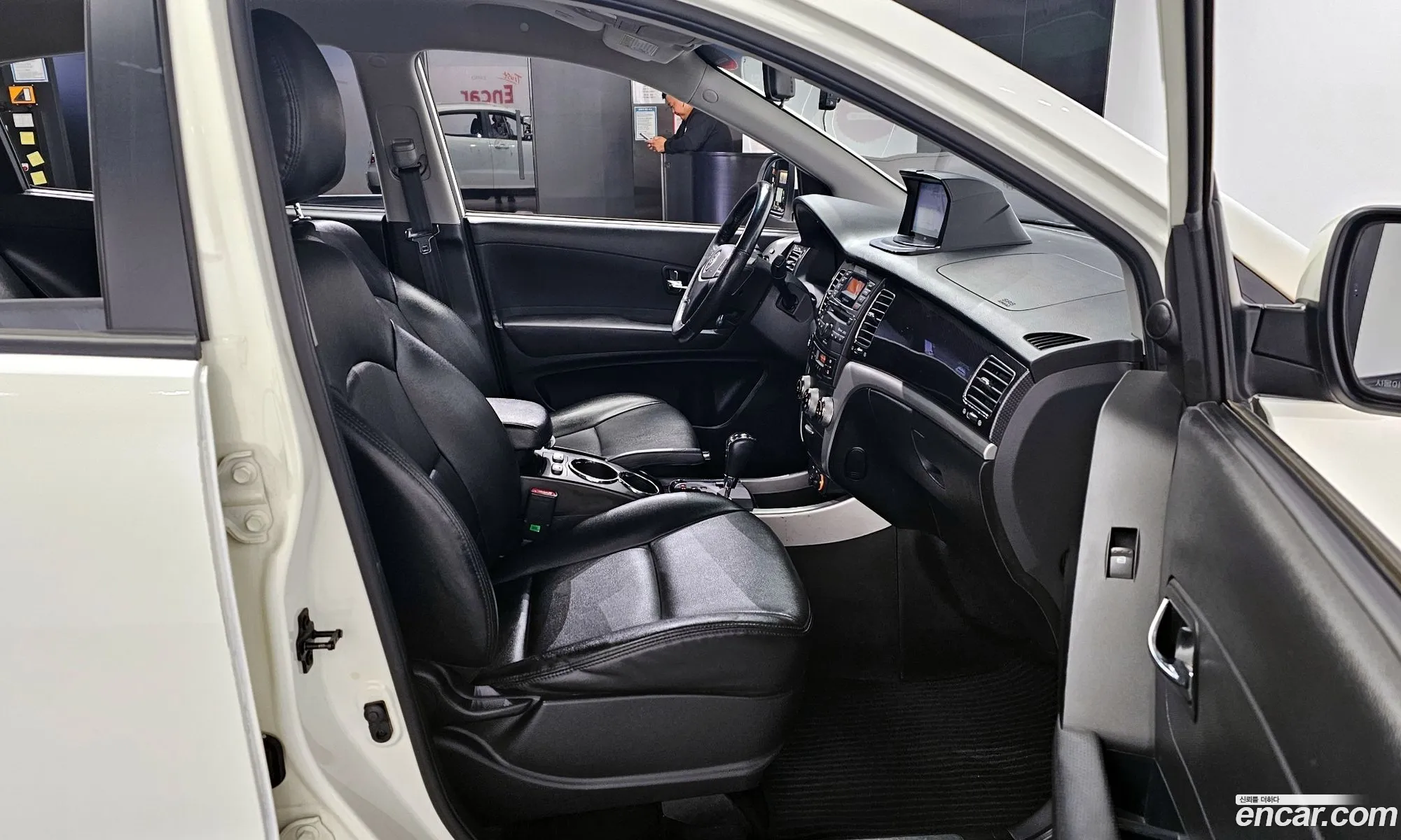 KG Mobility (SsangYong) Korando C 2012 — 19