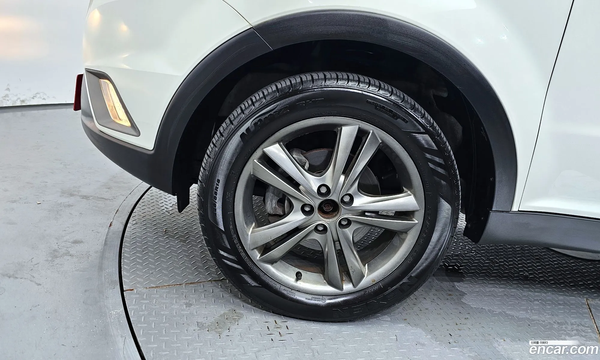 KG Mobility (SsangYong) Korando C 2012 — 16