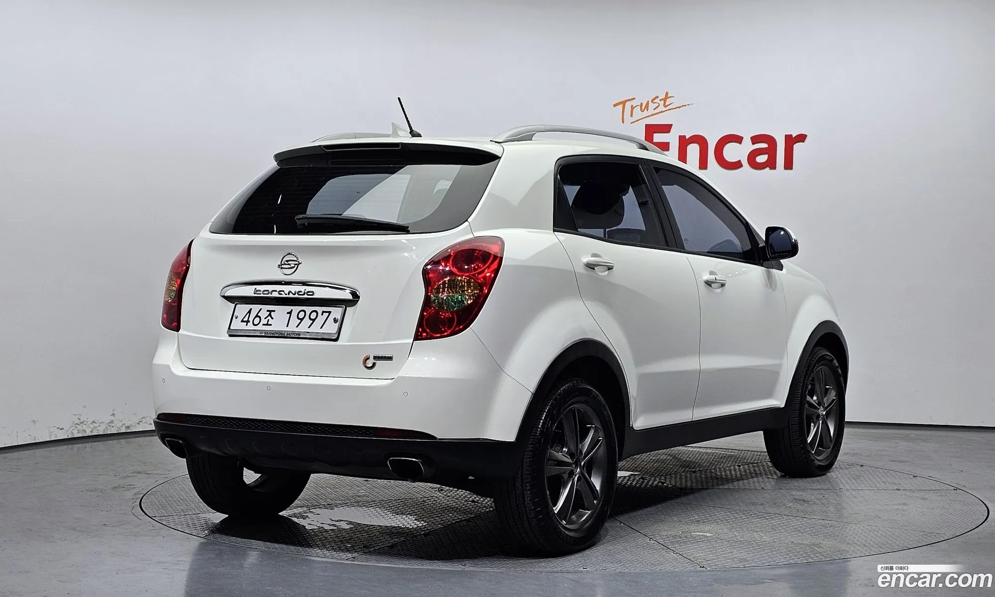 KG Mobility (SsangYong) Korando C 2012 — 10