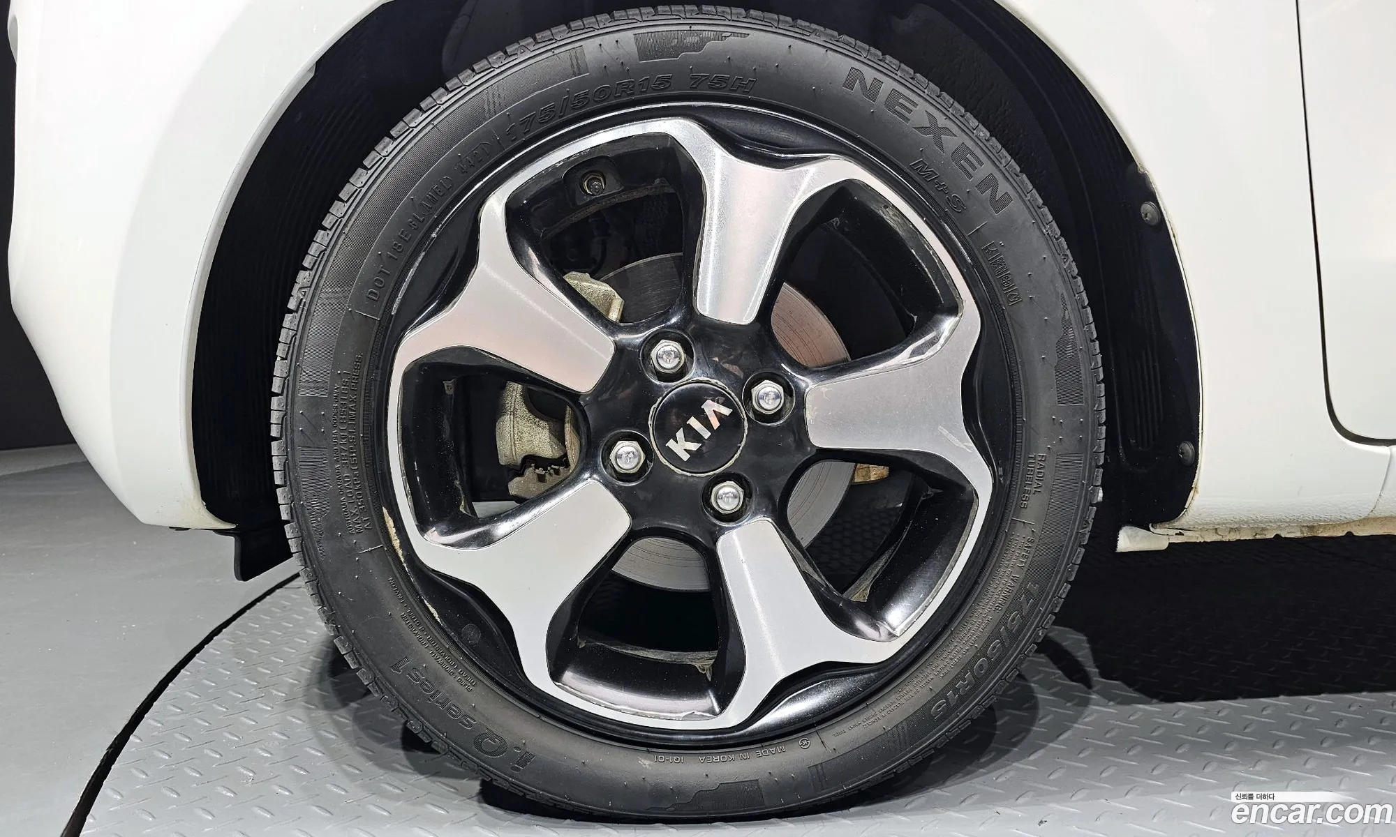 Kia Ray 2017 — 18