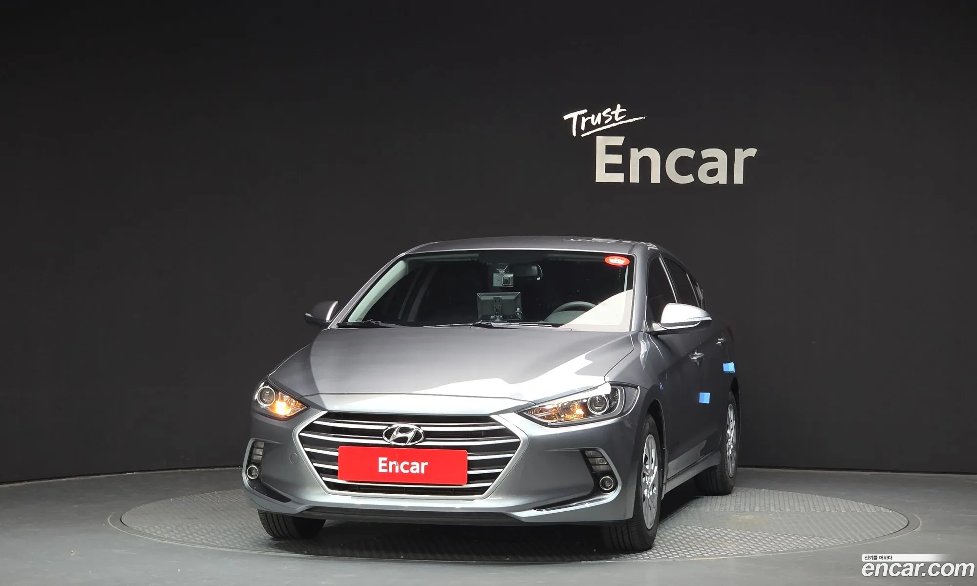 Hyundai Elantra AD 2016 — 8