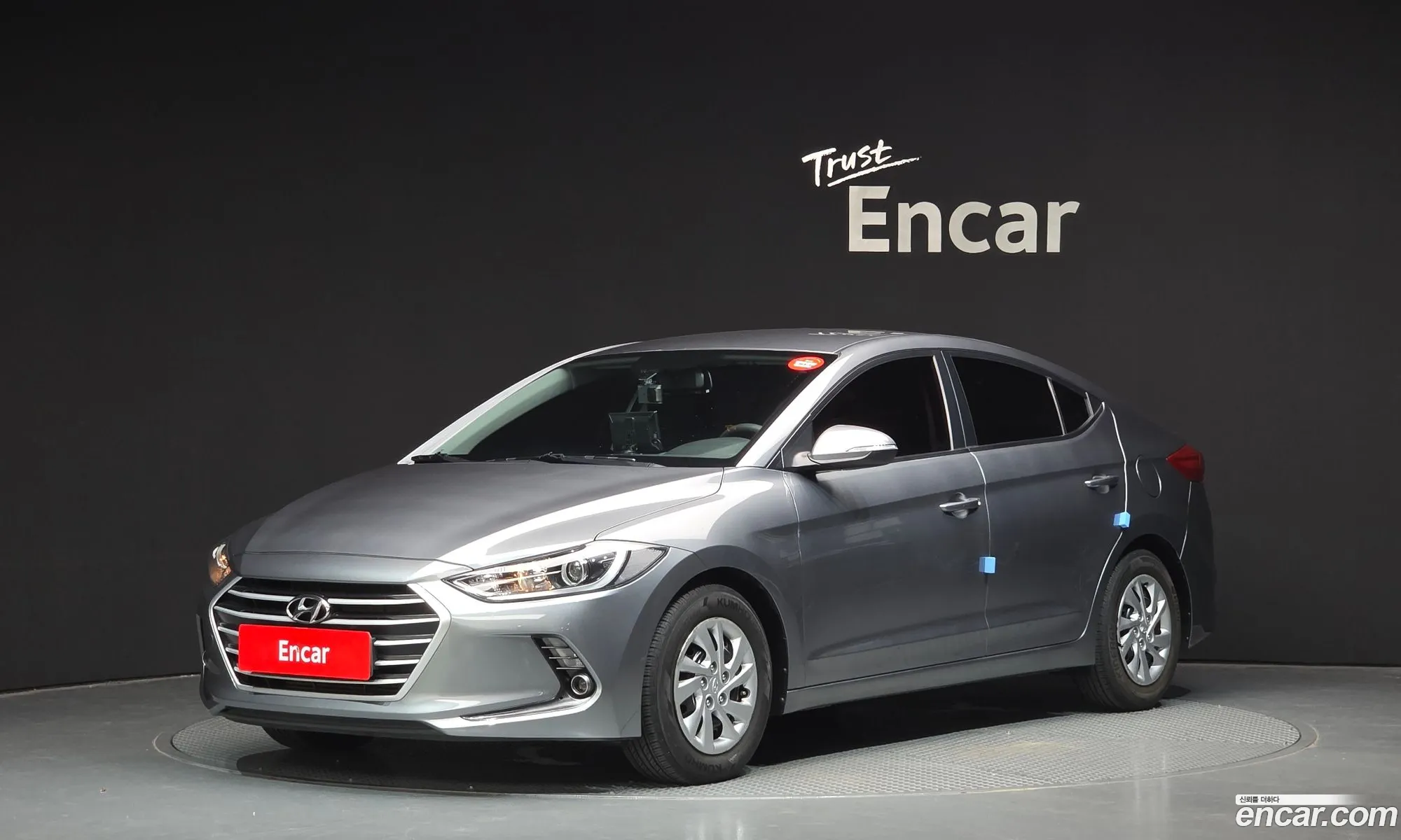 Hyundai Elantra AD 2016 — 11