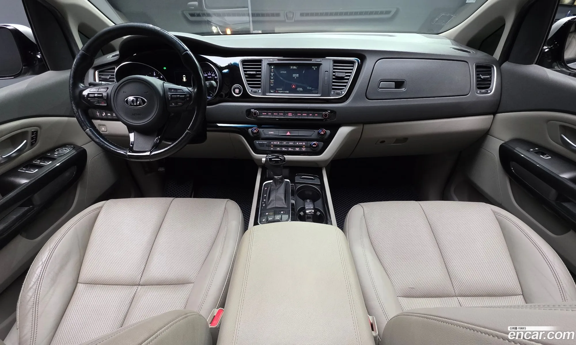 Kia Carnival 2014 — 15