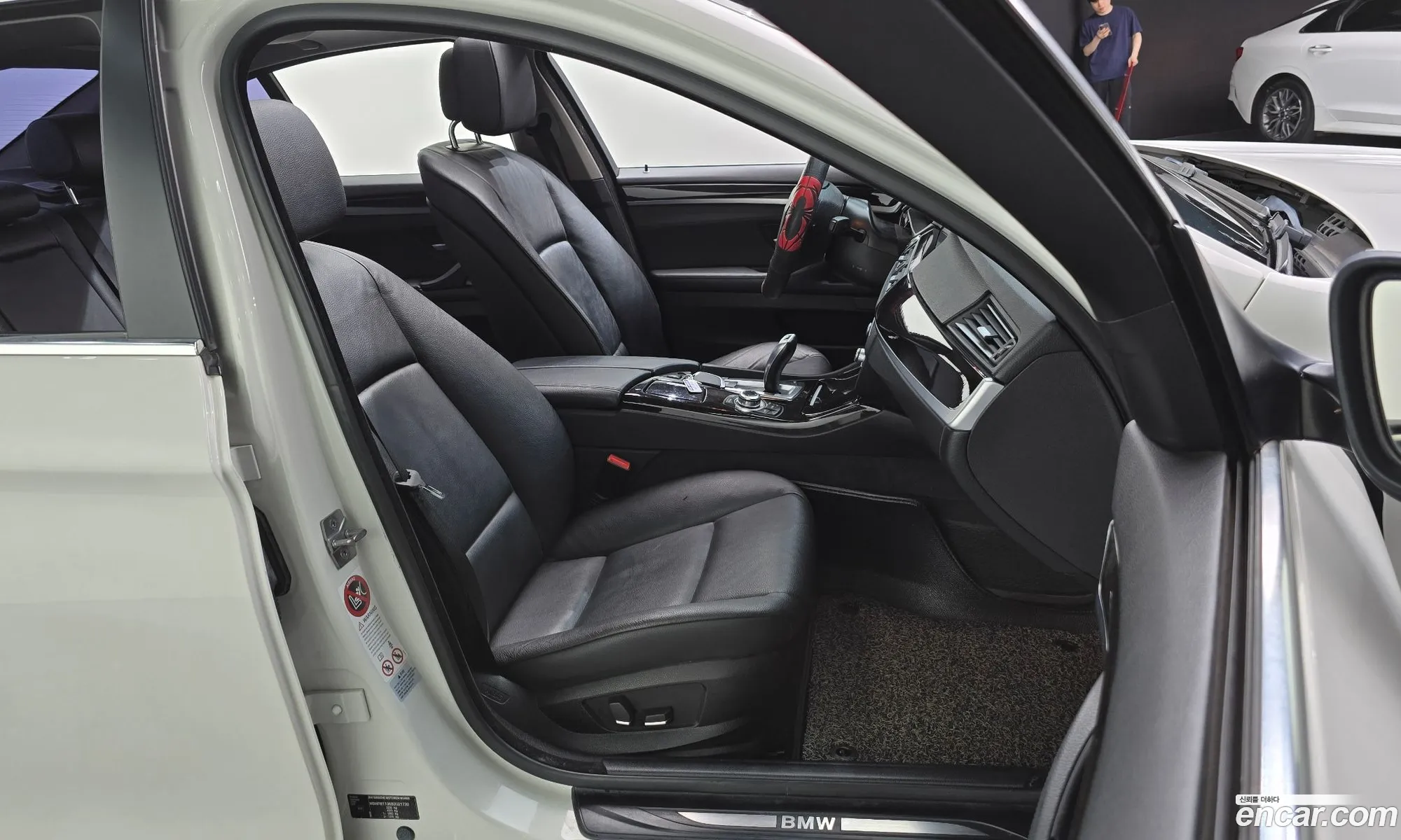 BMW 5 Series 2011 — 3