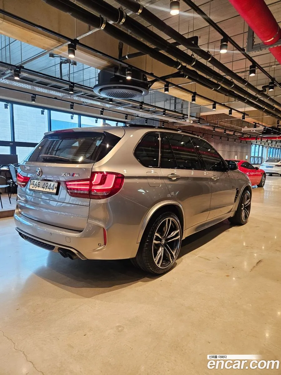 BMW X5 M 2017 — 11