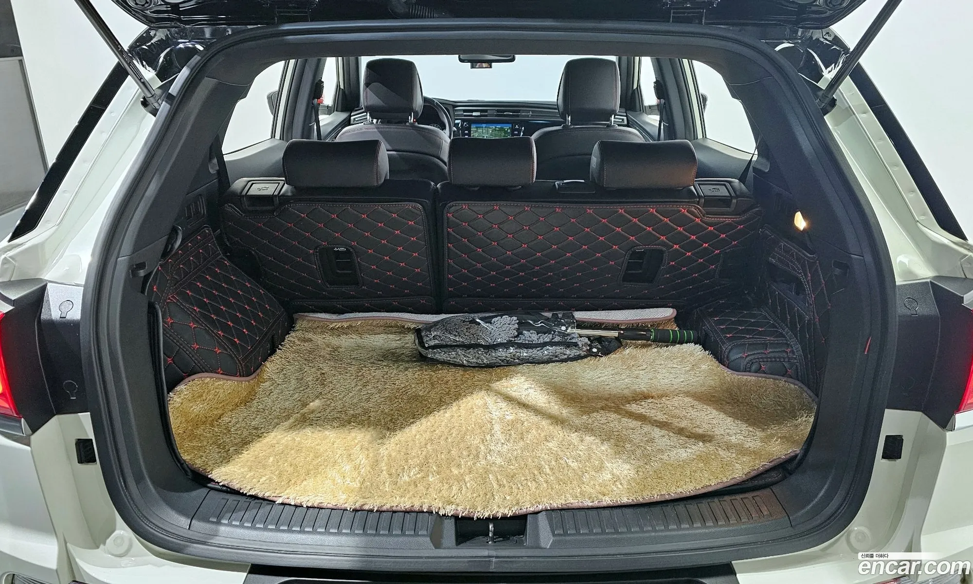 KG Mobility (SsangYong) Beautiful Korando 2020 — 15