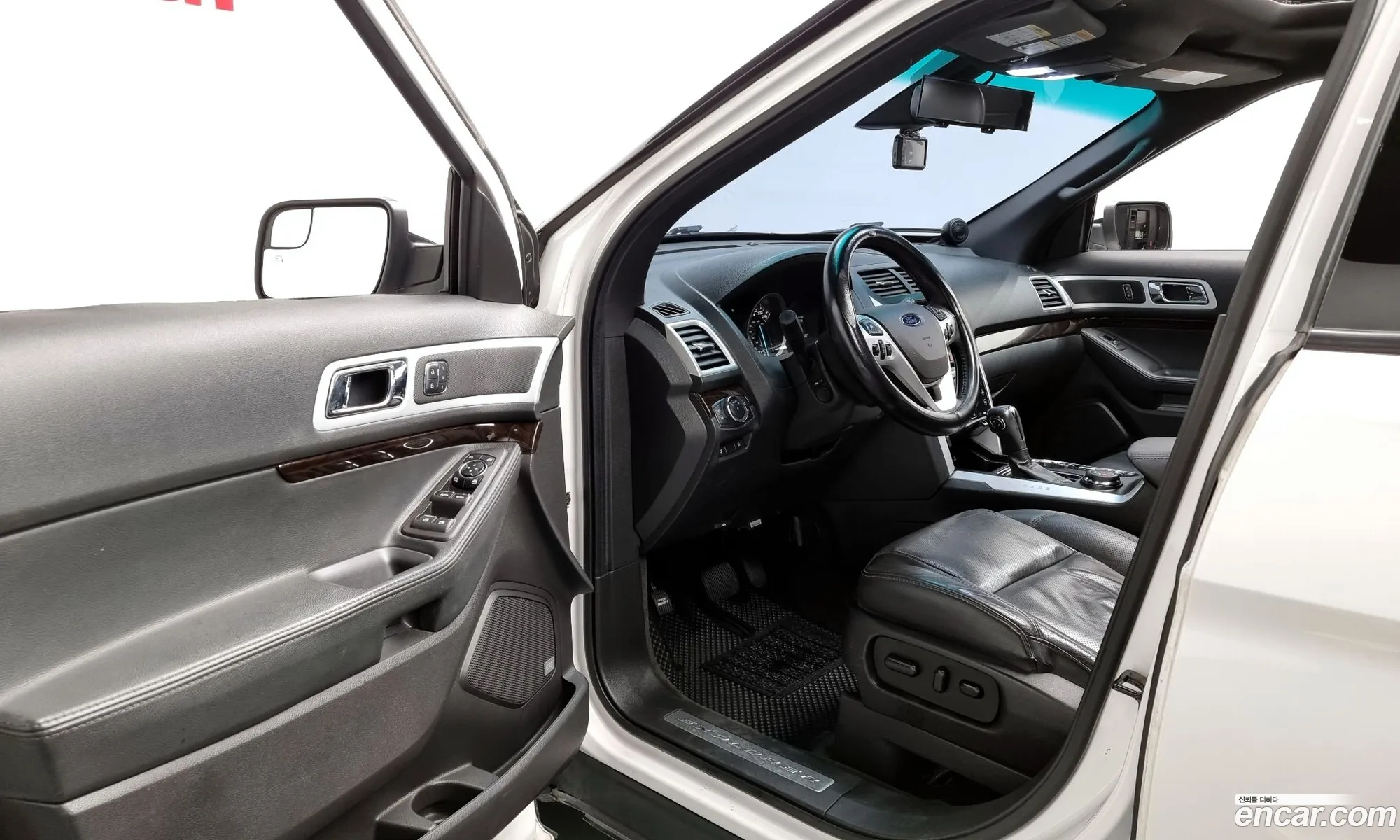 Ford Explorer 2015 1FM5K8F89FGC20065 — 2