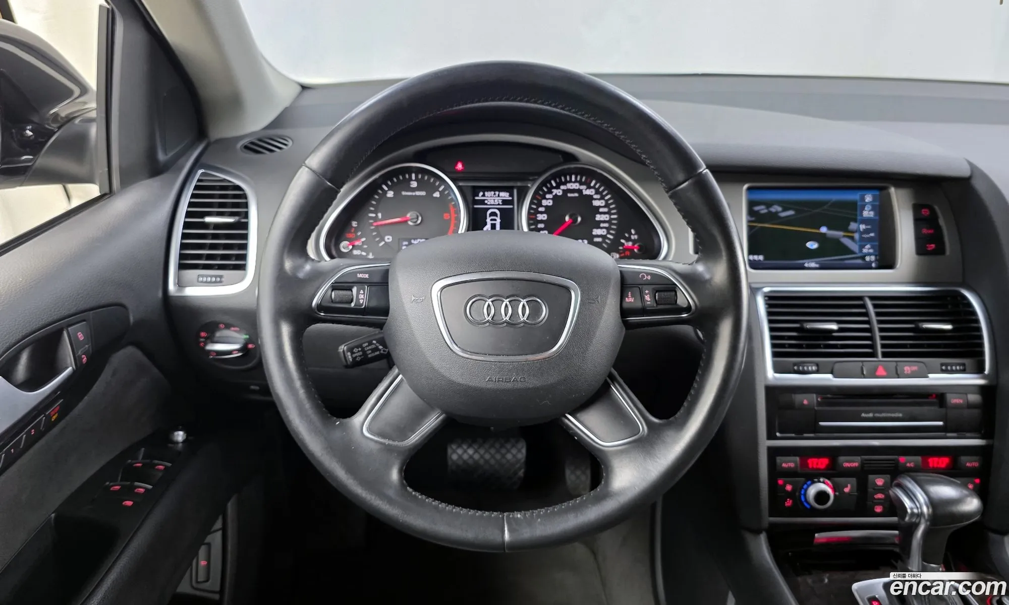 Audi Q7 2015 — 14